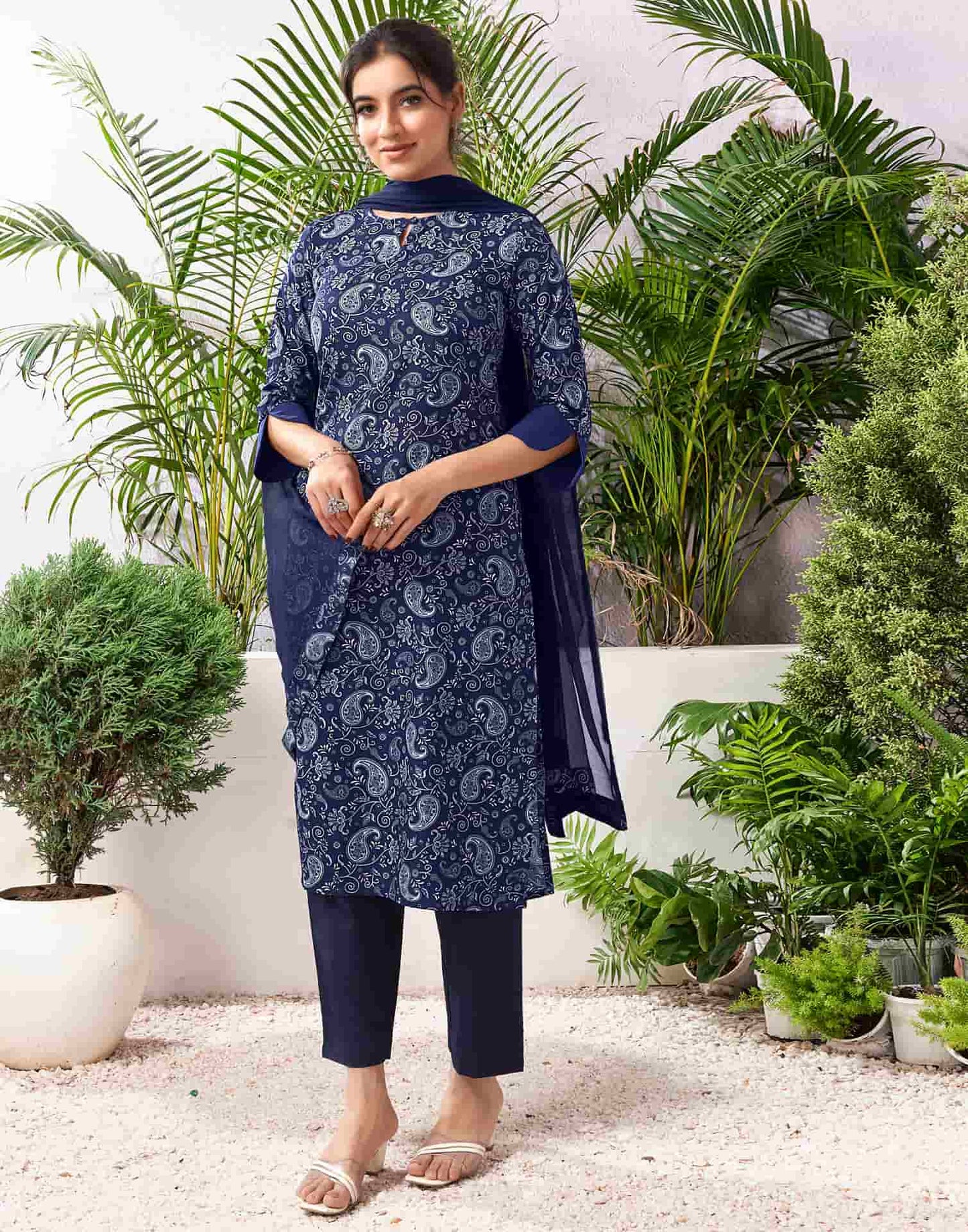 Crepe Printed Straight Kurta with Pant & Dupatta