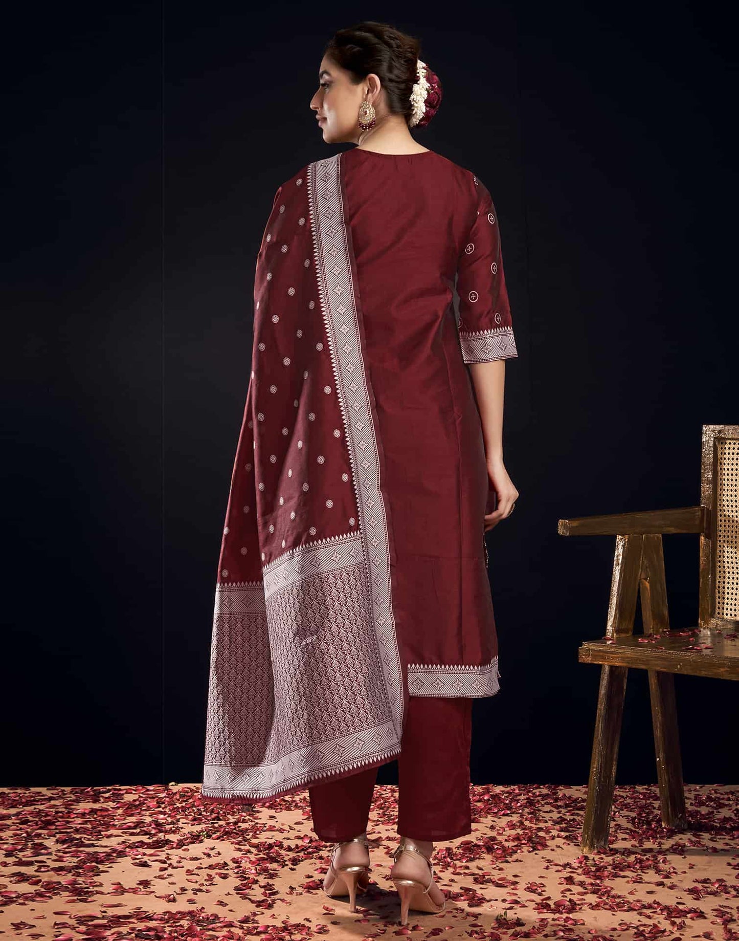 Silk Blend Jacquard Work Straight Kurta with Pant & Dupatta