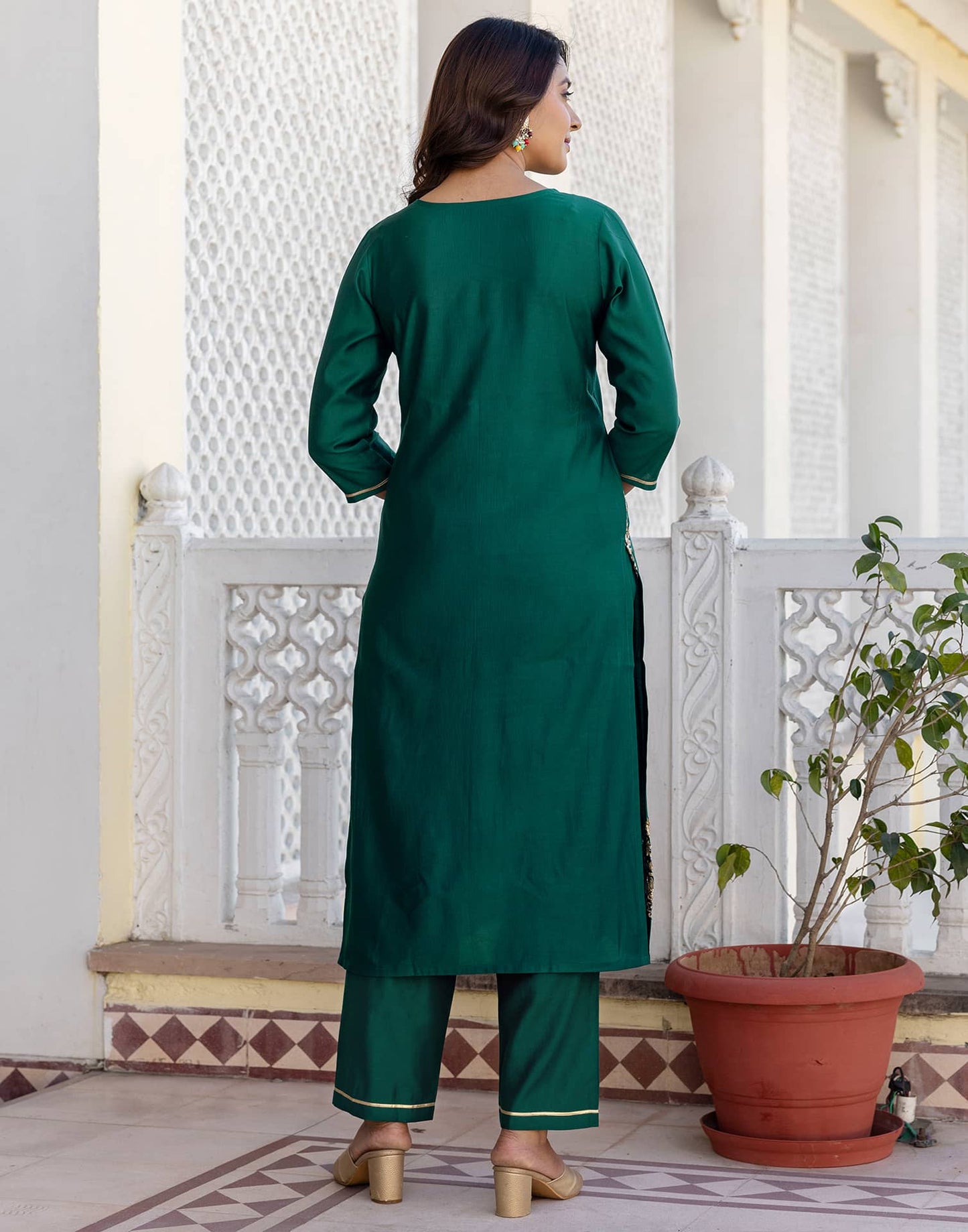 Green Cotton Printed Straight Kurta Set with Pant & Dupatta for Women