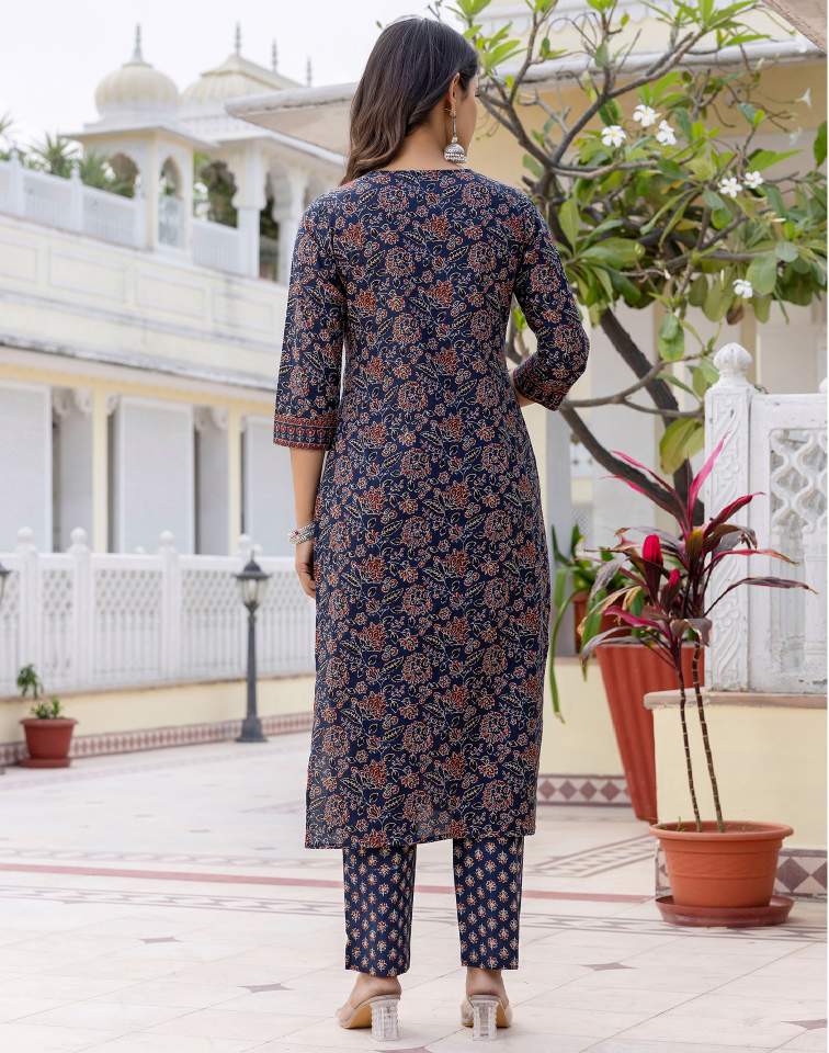 Navy Blue Silk Printed V Neck 3/4 Sleeve Straight Kurta Set With Pant & Dupatta