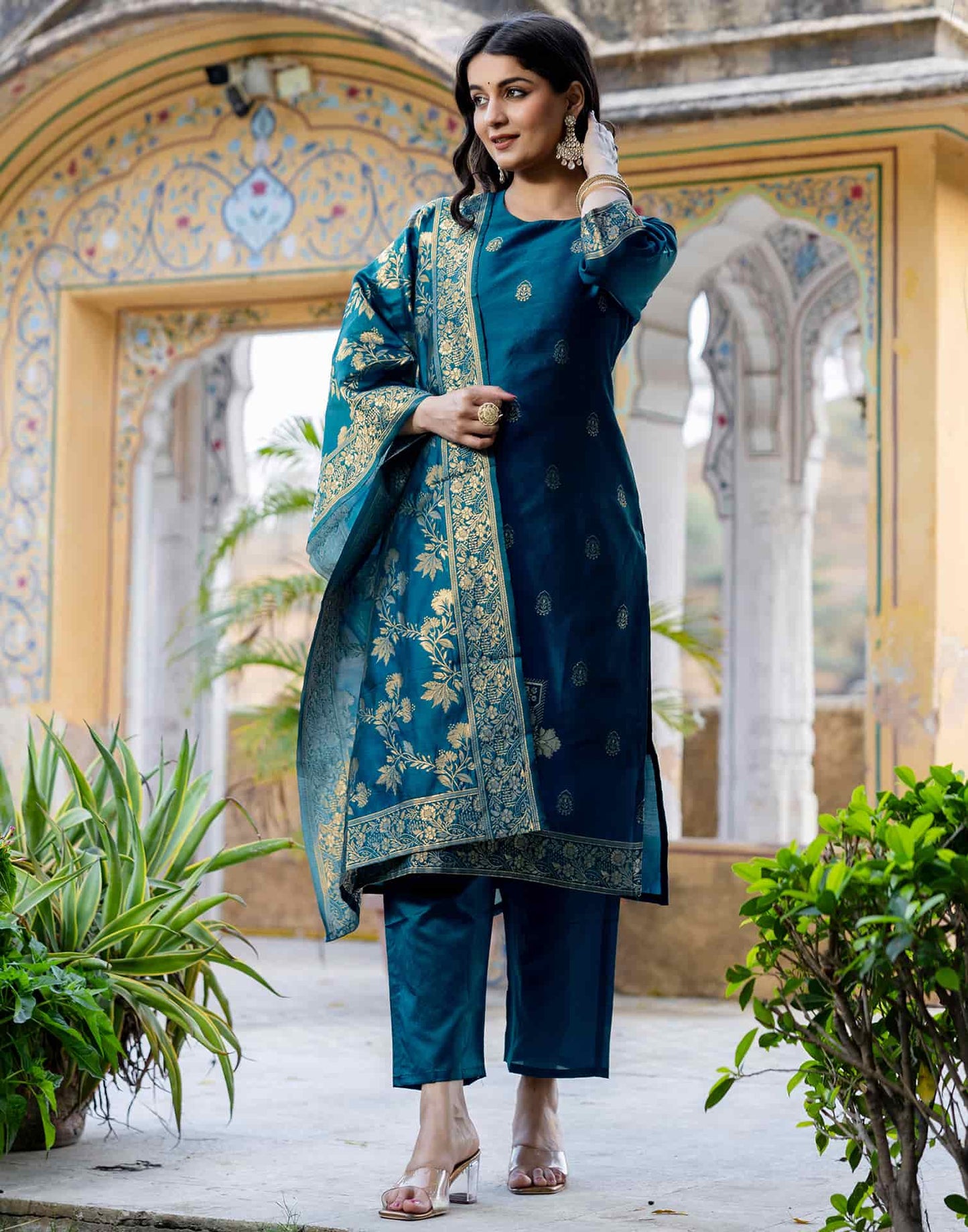 Silk Blend Weaving Straight Kurta with Pant & Dupatta