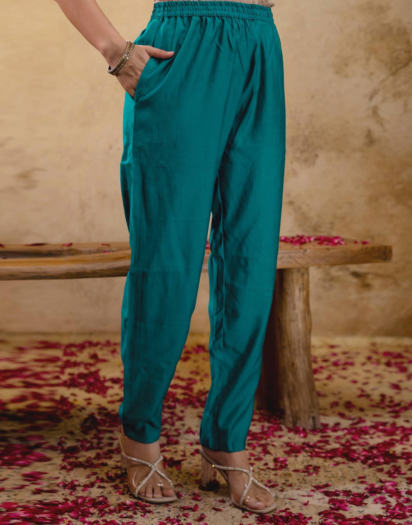 Affordable Blue Cotton Printed Straight Kurta Set with Pant & Dupatta under 999