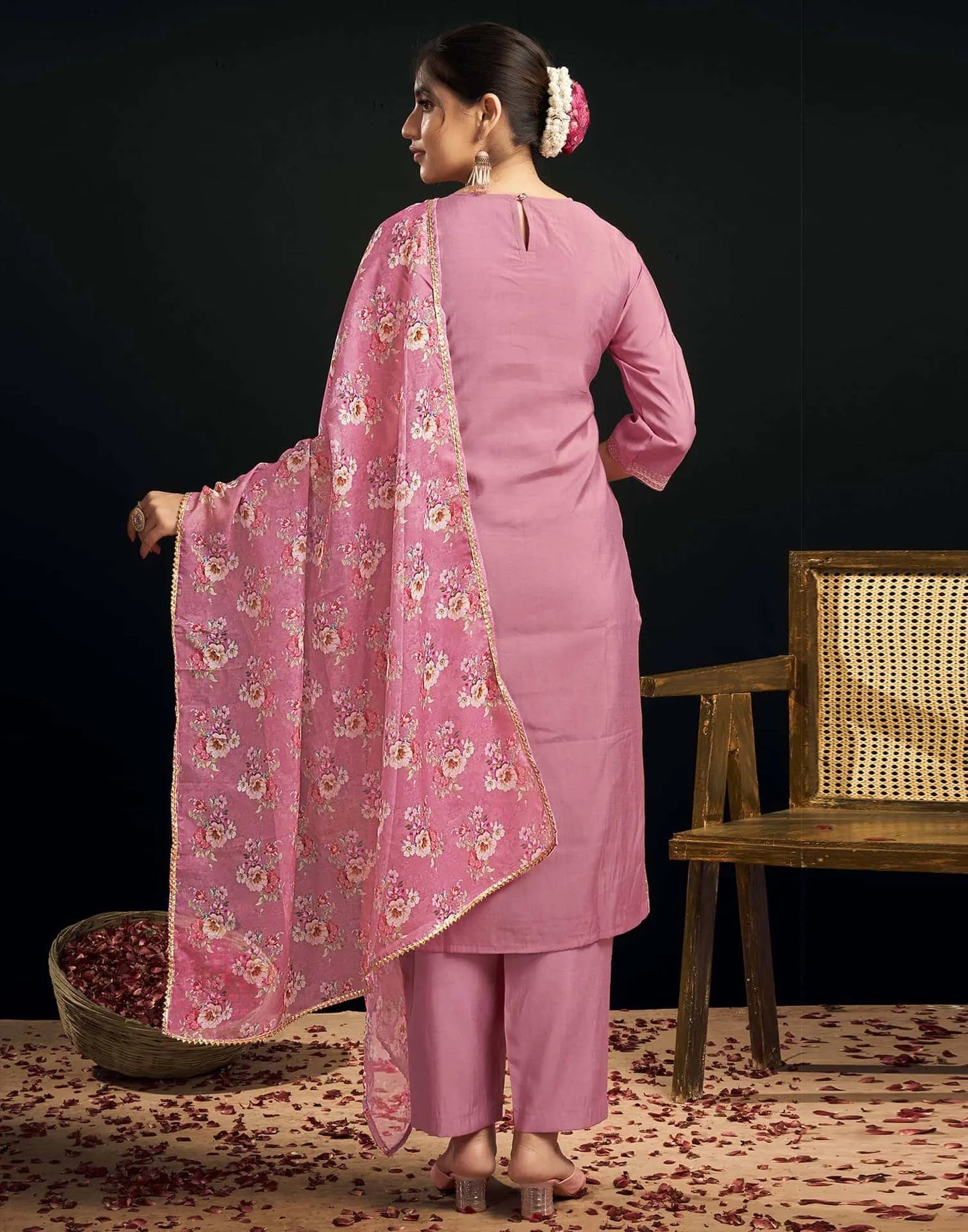 Affordable Pink Chanderi Embroidered Kurta Set with dupatta