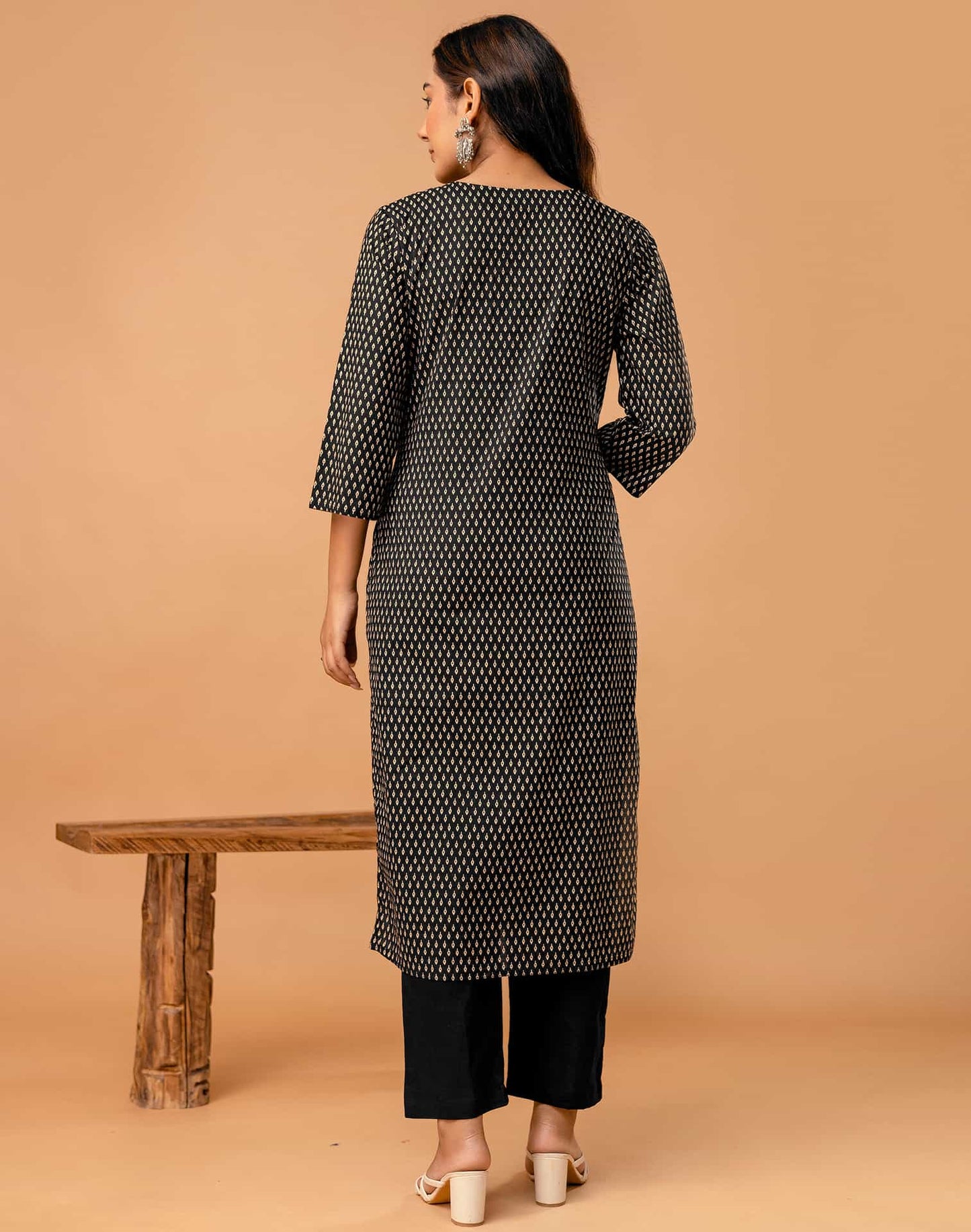 Black Cotton Printed Straight Kurta Set with Pant & Dupatta for Women Round Neck, Casual & Office Wear Under 1299