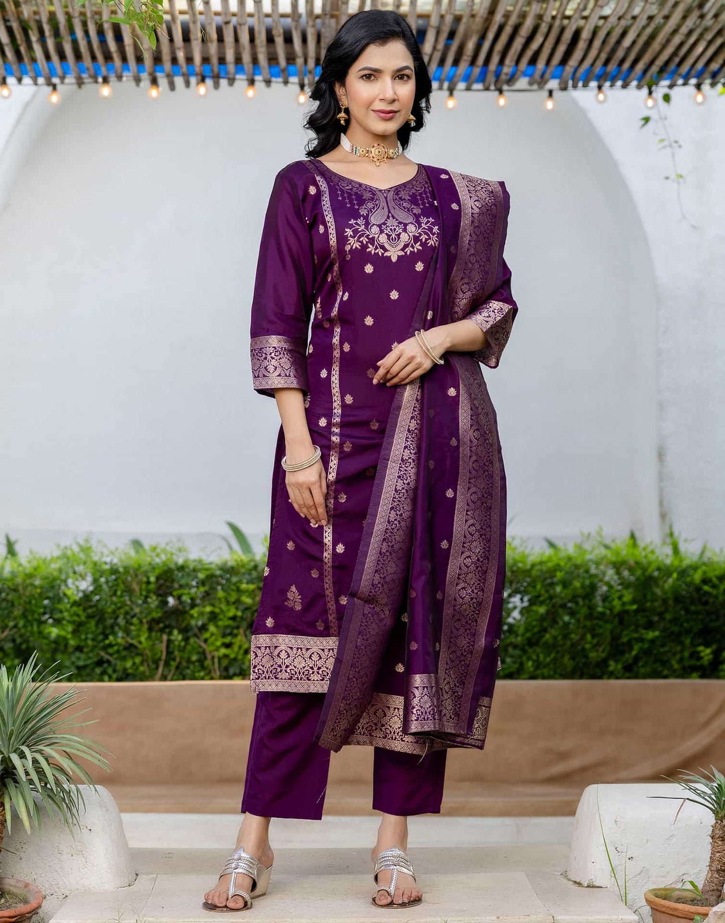Purple Silk Woven Straight Kurta Set with Pant & Dupatta under 1000