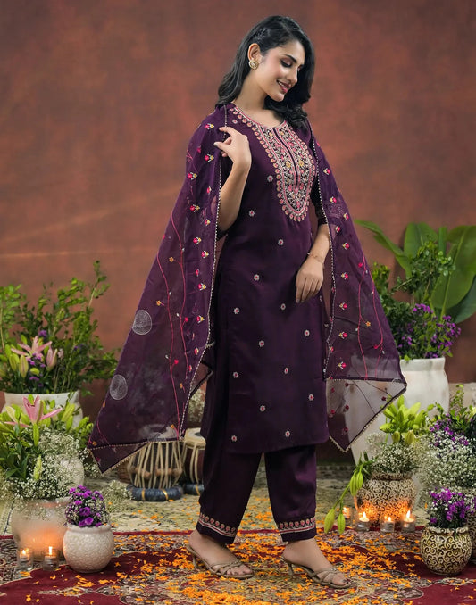 Chinnon Embroidered Round Neck Straight Kurta with Pant & Dupatta