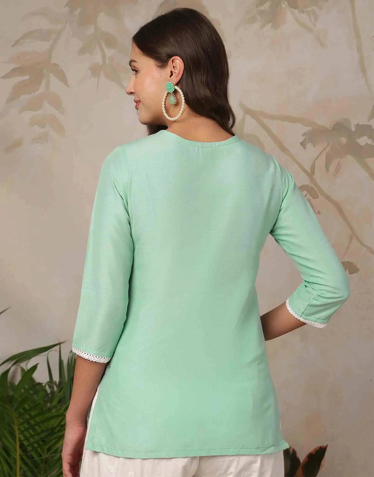 Cotton Blend Chikankari Straight Round Neck Short Kurti