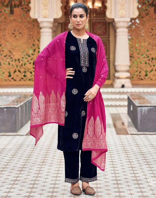 Affordable velvet kurta set for women by skylee