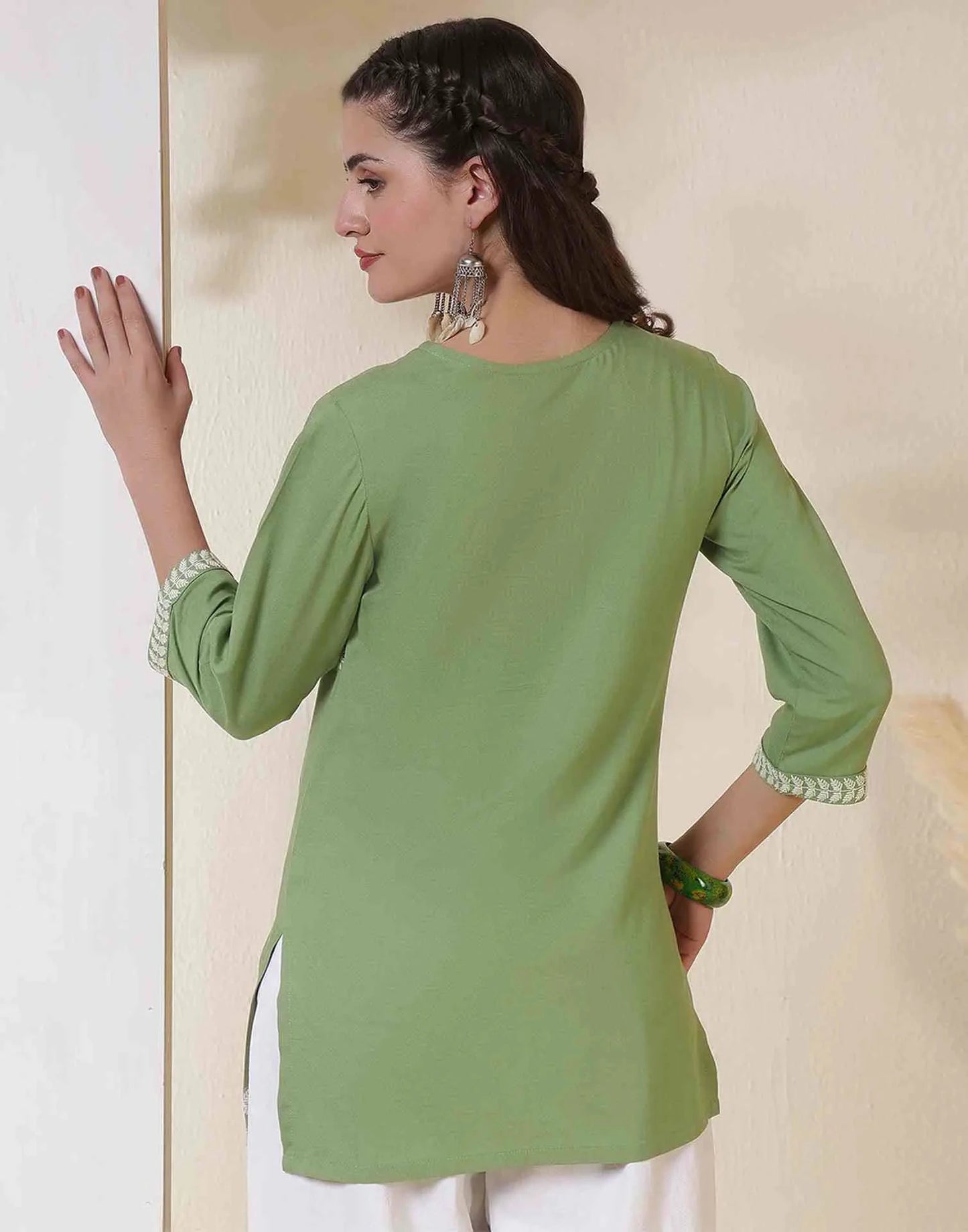 Rayon Chikankari Straight Round Neck Short Kurti