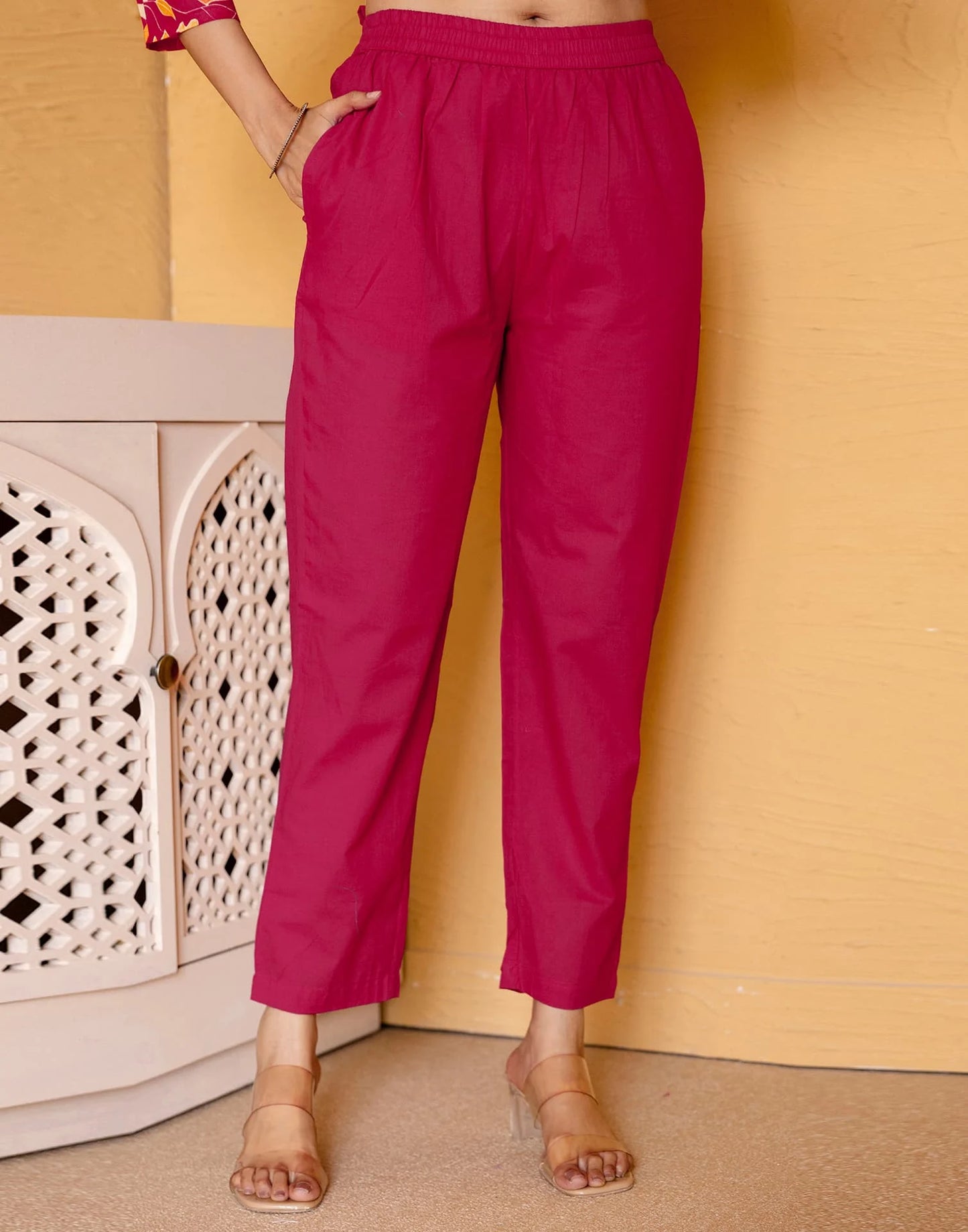 Pink Cotton Printed Straight Kurta Set with Pant & Dupatta Affordable Floral Casual Wear for Women under 799