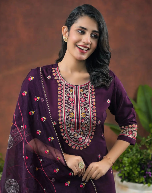 Chinnon Embroidered Round Neck Straight Kurta with Pant & Dupatta