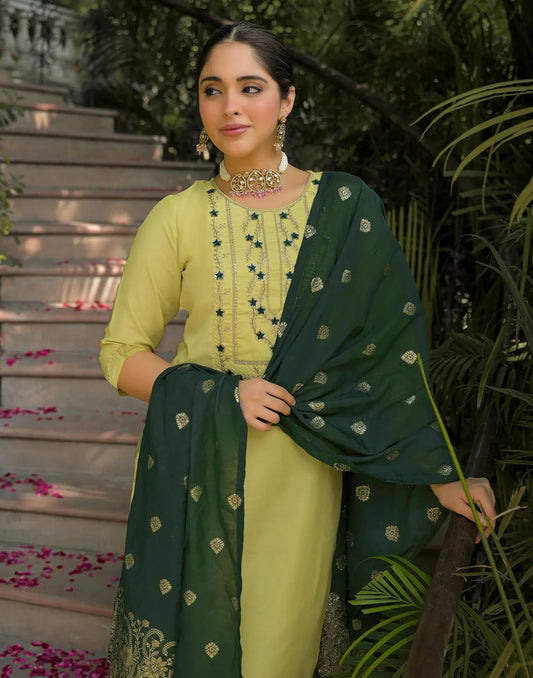 Chinnon Embroidered Round Neck Straight Kurta with Pant & Dupatta