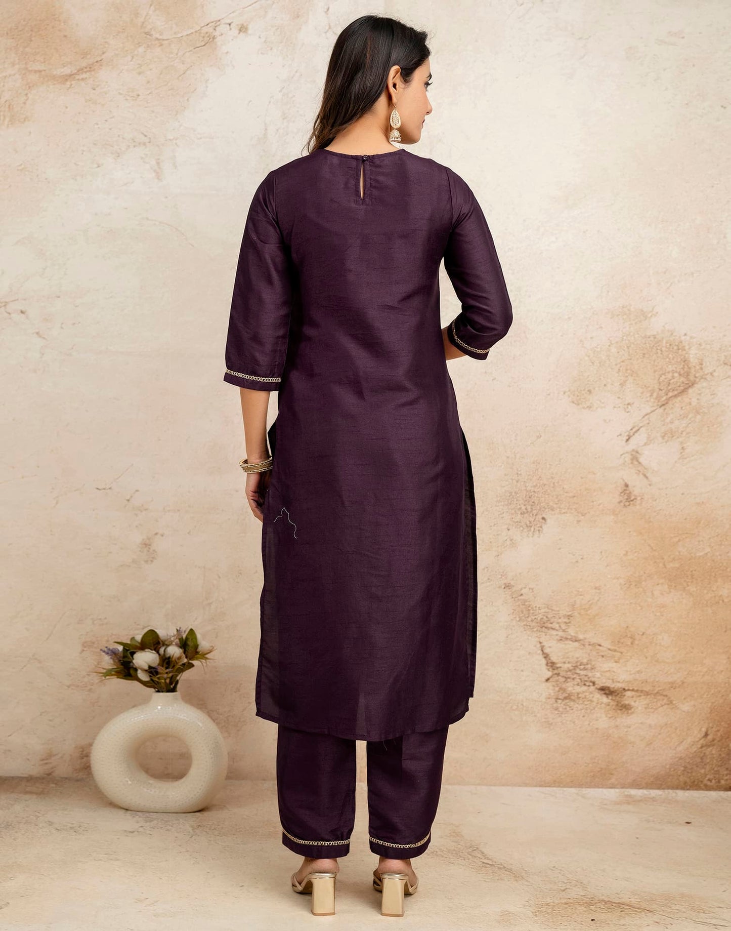 Affordable kurta sets for women under 1299