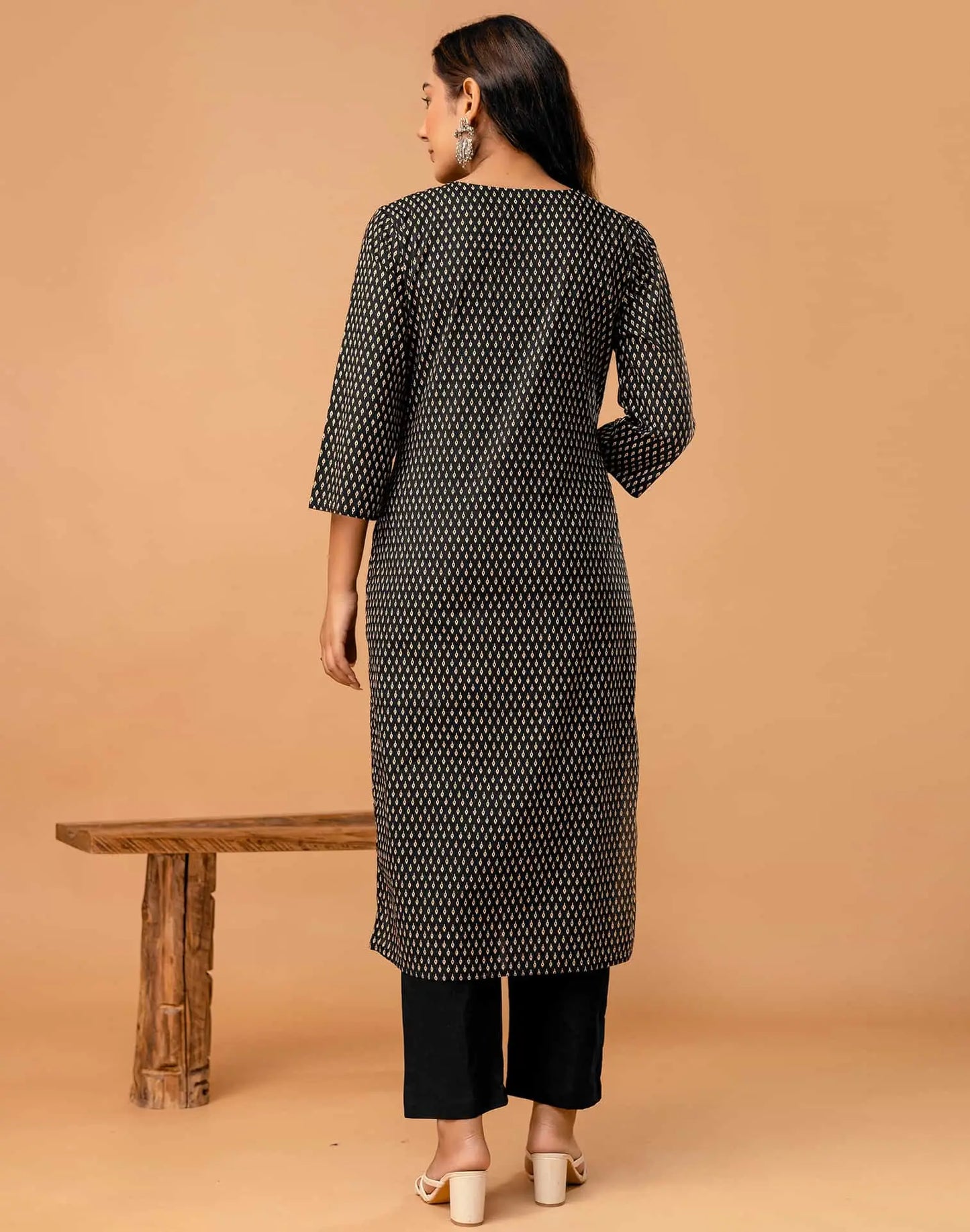 Black Cotton Printed Straight Kurta Set with Pant & Dupatta for Women Round Neck, Casual & Office Wear Under 1299