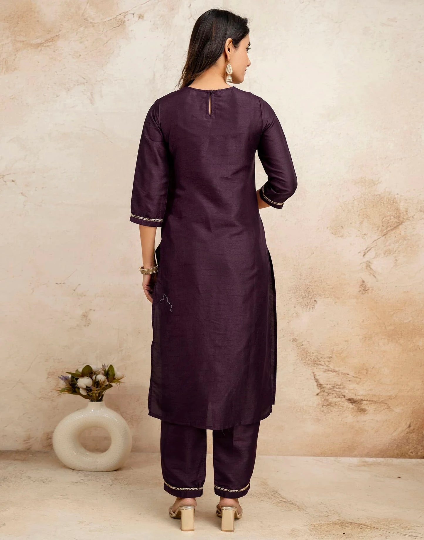 Affordable kurta sets for women under 1299