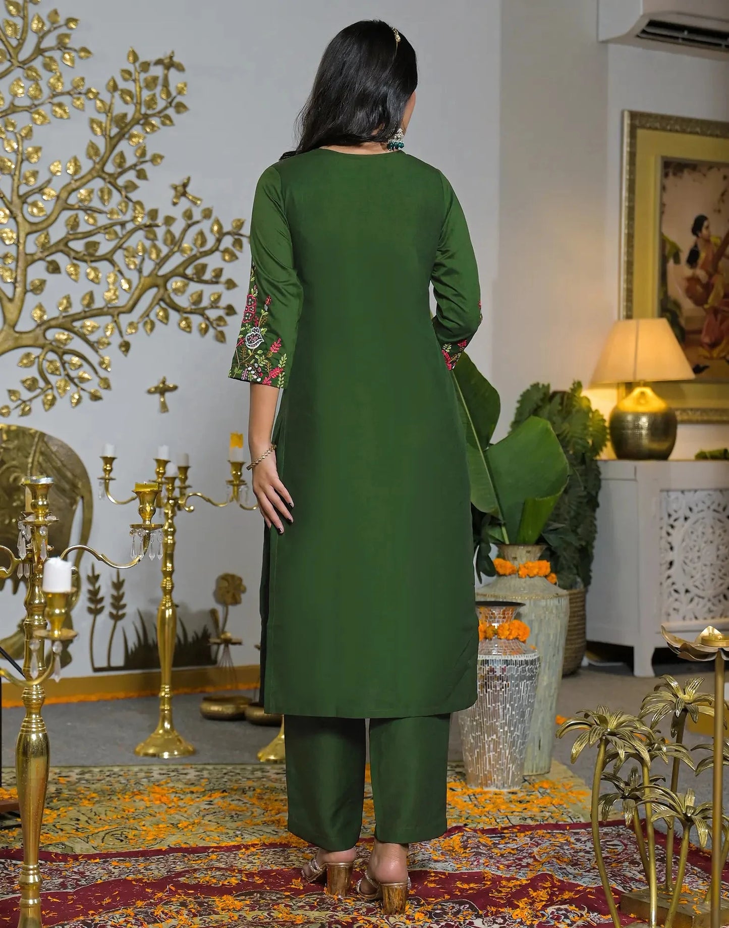 Chinnon Embroidered Straight V-Neck Kurta with Pant & Dupatta