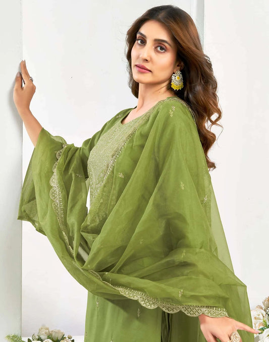 Affordable Green Chanderi Embroidered Kurta Set with dupatta