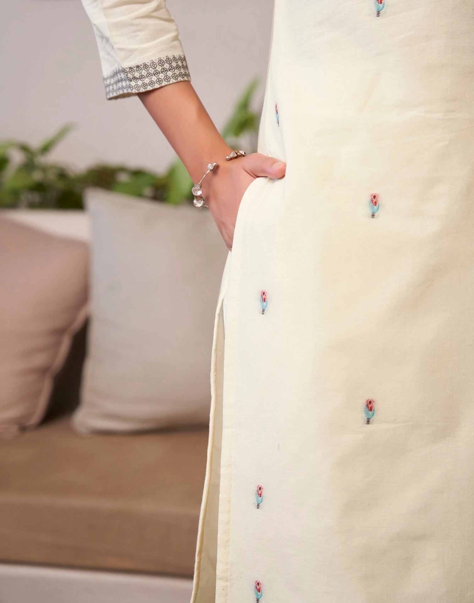 affordable round neck kurta 