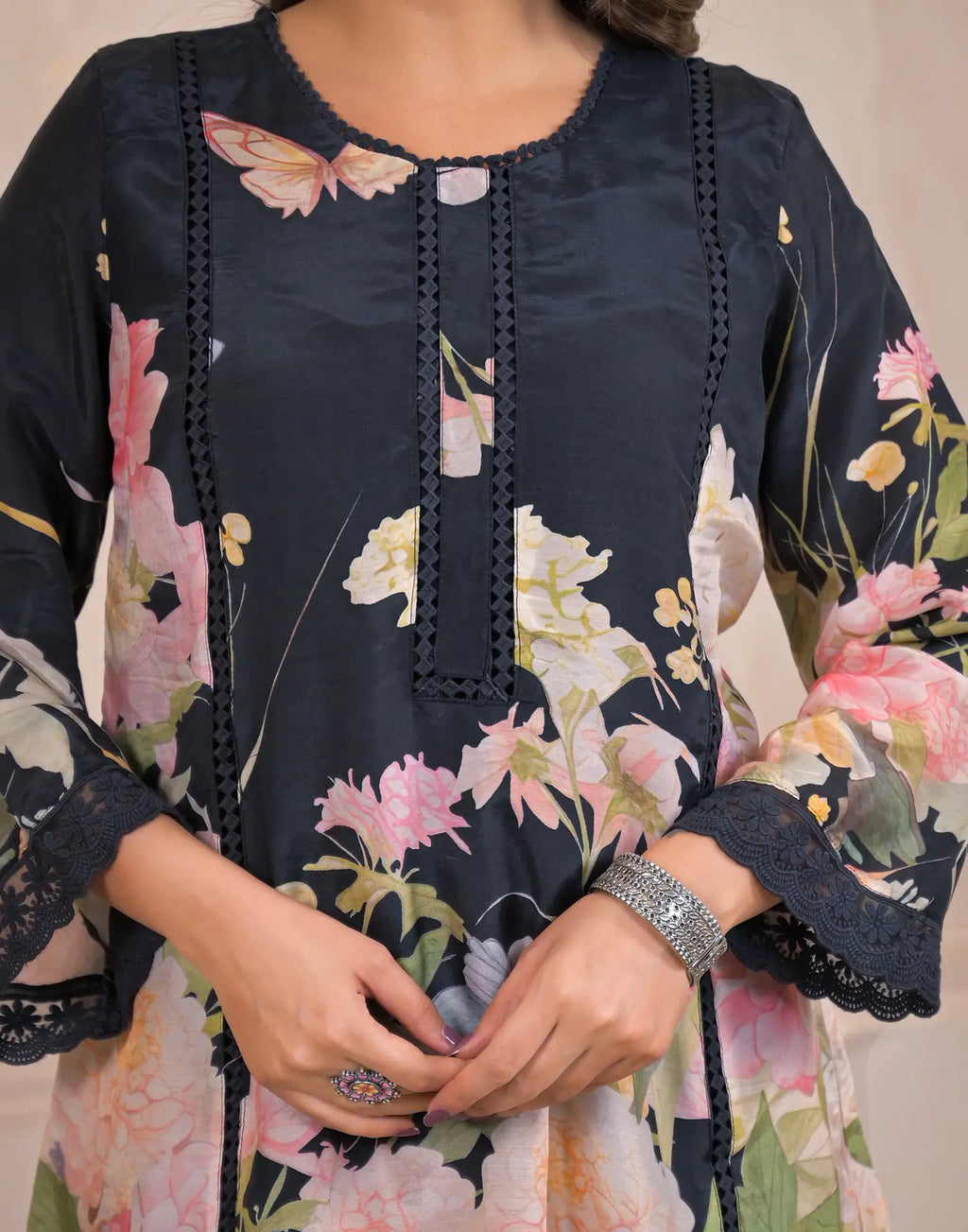 Skylee Silk Printed Round Neck Co-ord Set For Woman