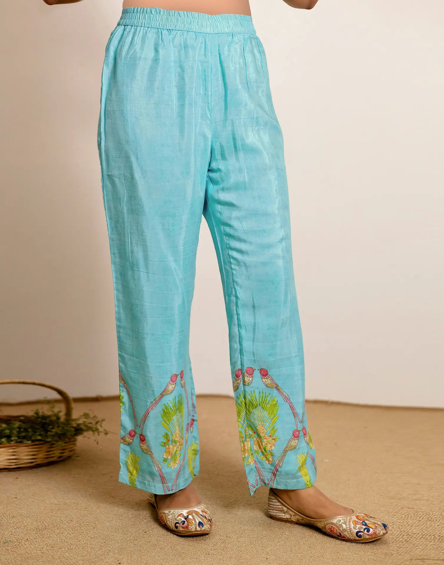 Skylee Silk Printed Round Neck Co-ord Set For Woman