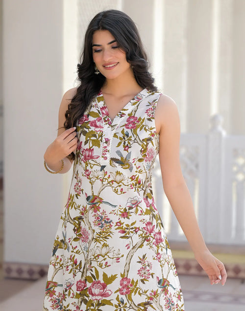 Skylee Cotton Printed V-Neck Co-ord Set For Woman