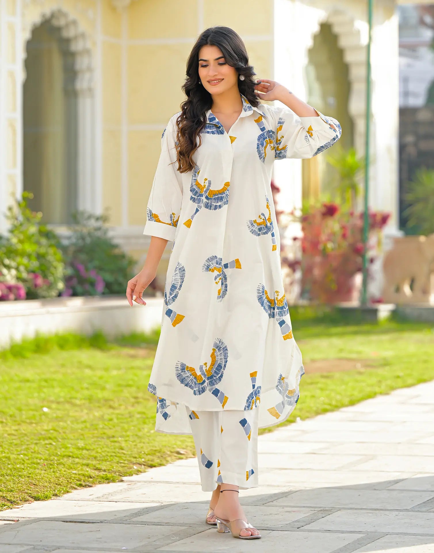 Skylee Cotton Printed V-Neck Co-ord Set For Woman