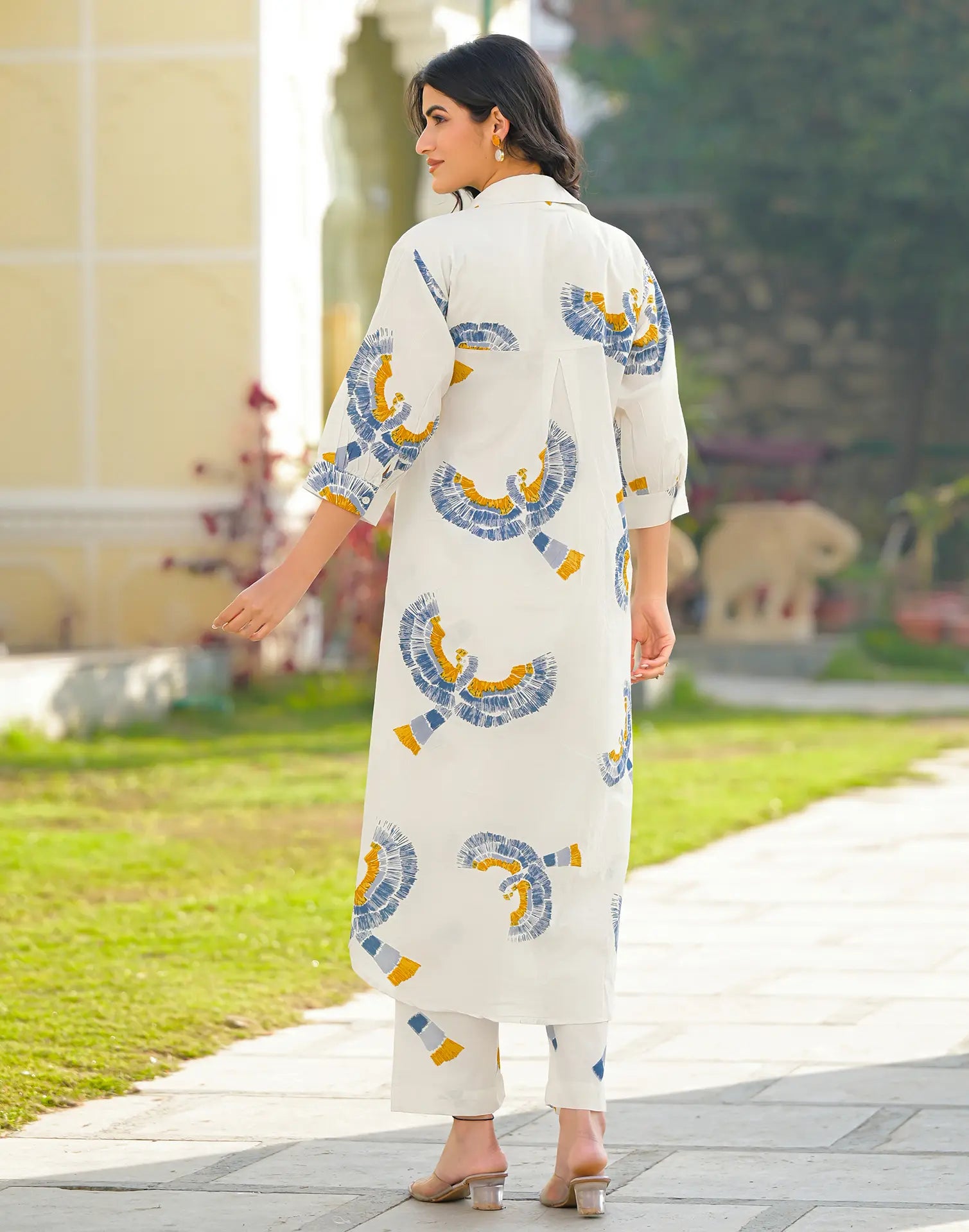 Skylee Cotton Printed V-Neck Co-ord Set For Woman