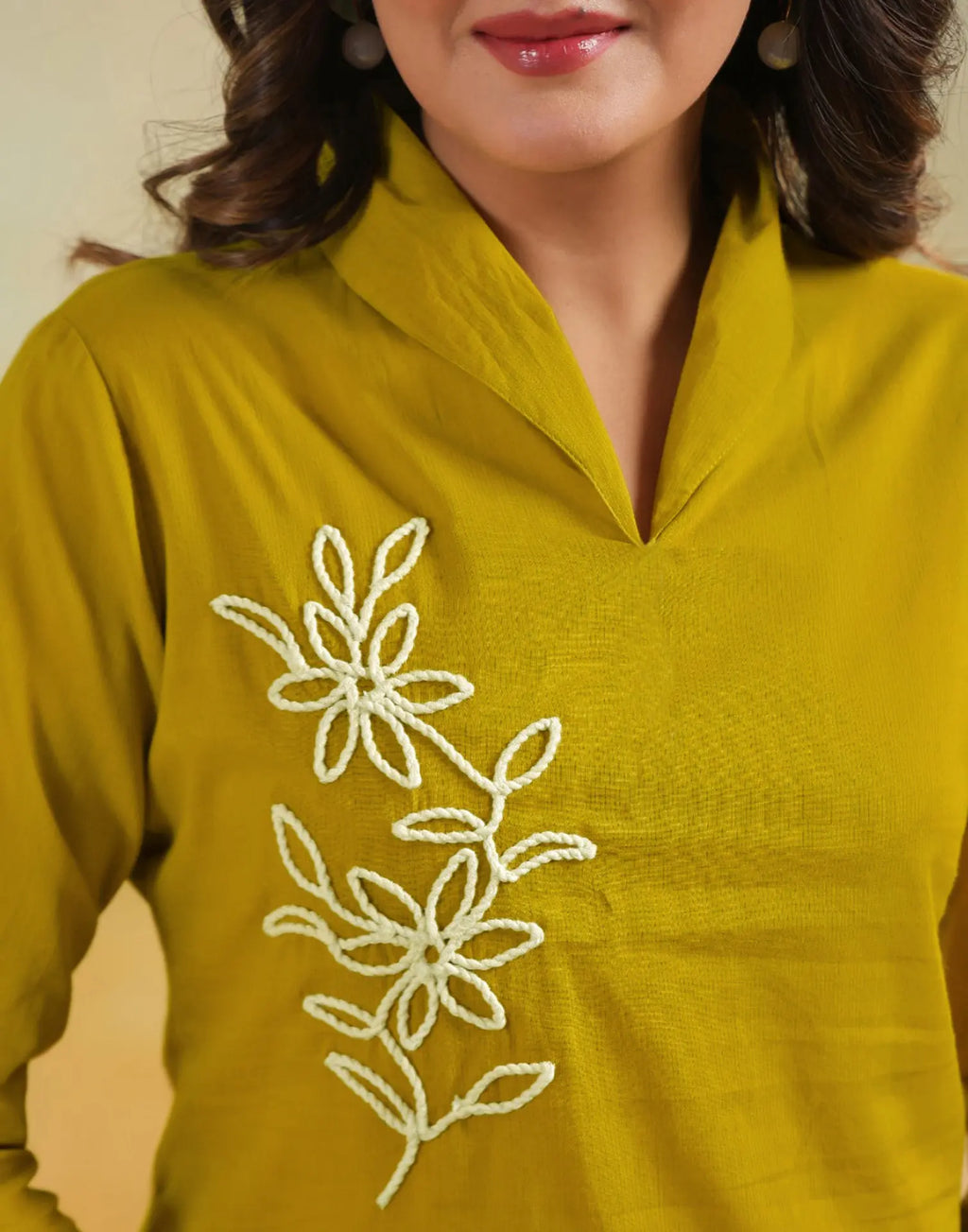 Skylee Cotton Embroidered Collar Neck Co-ord Set For Woman