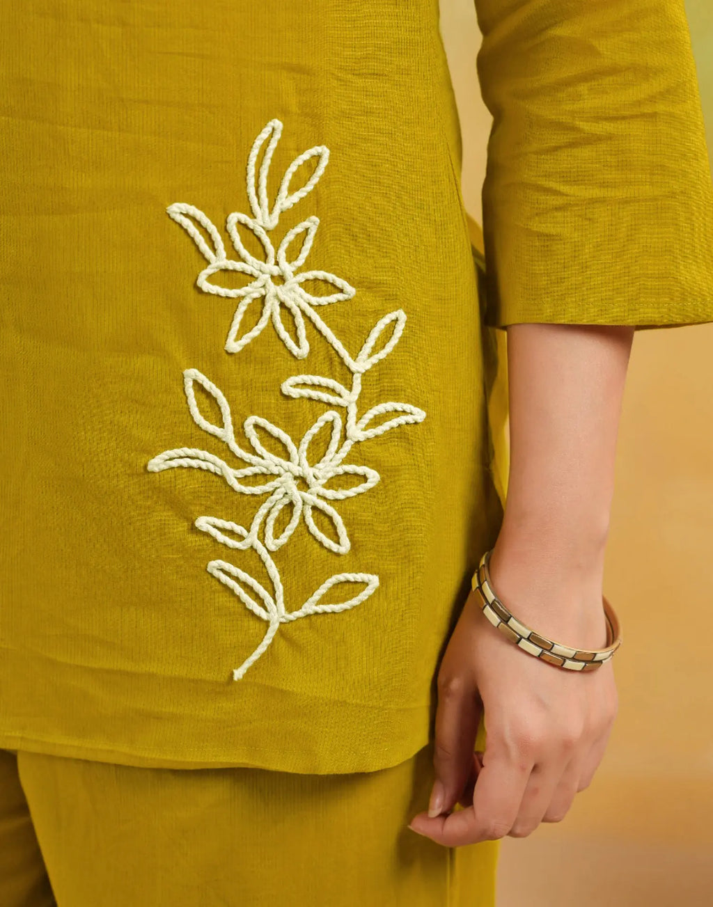Skylee Cotton Embroidered Collar Neck Co-ord Set For Woman