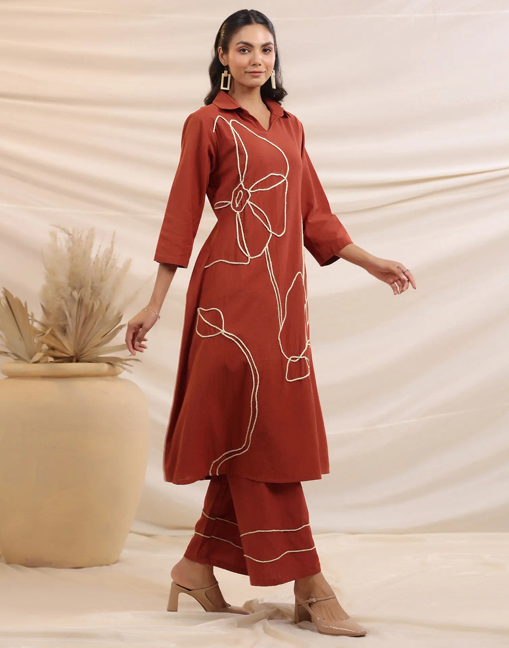 Skylee Cotton Embroidered Spread Neck Co-ord Set For Woman