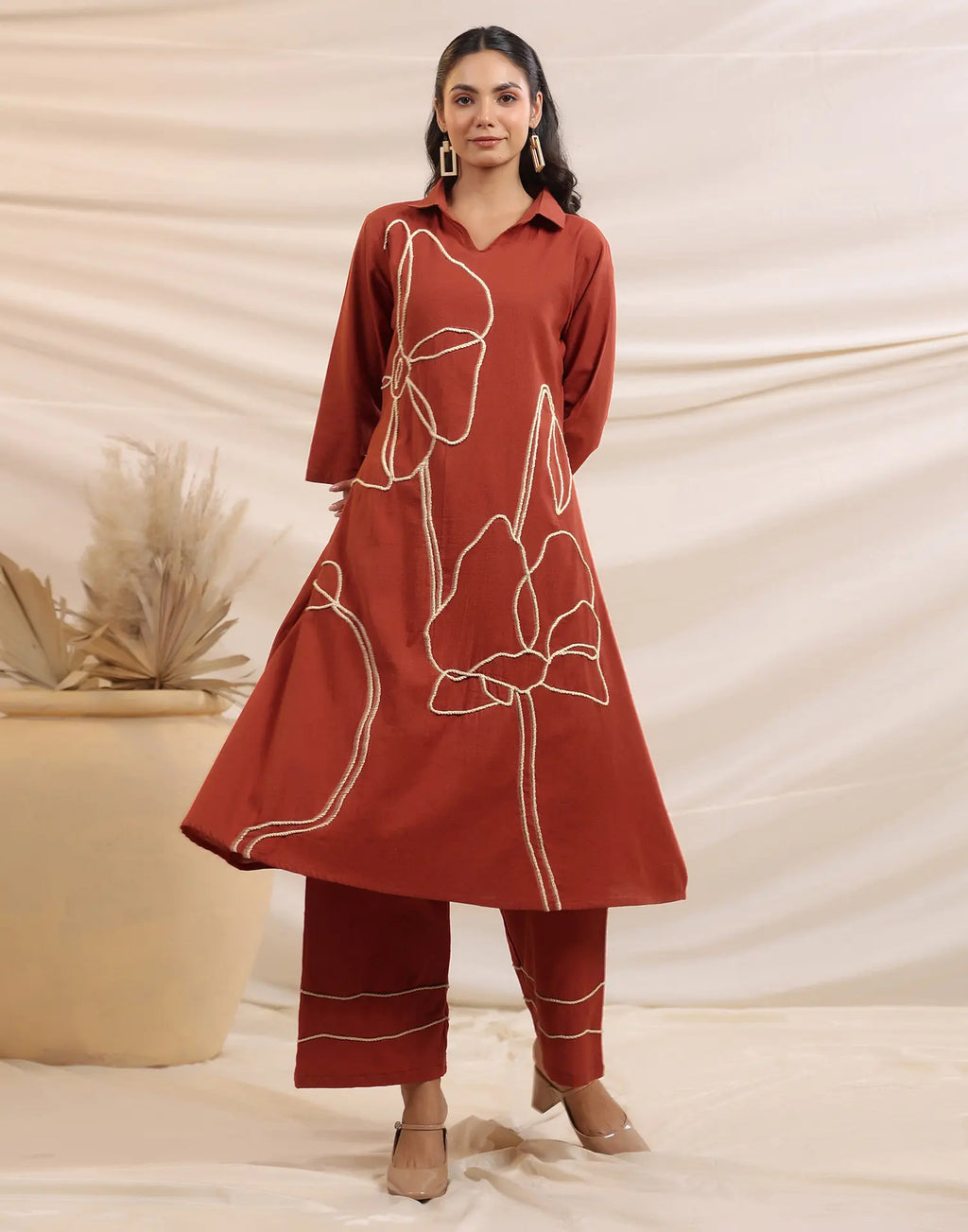 Skylee Cotton Embroidered Spread Neck Co-ord Set For Woman