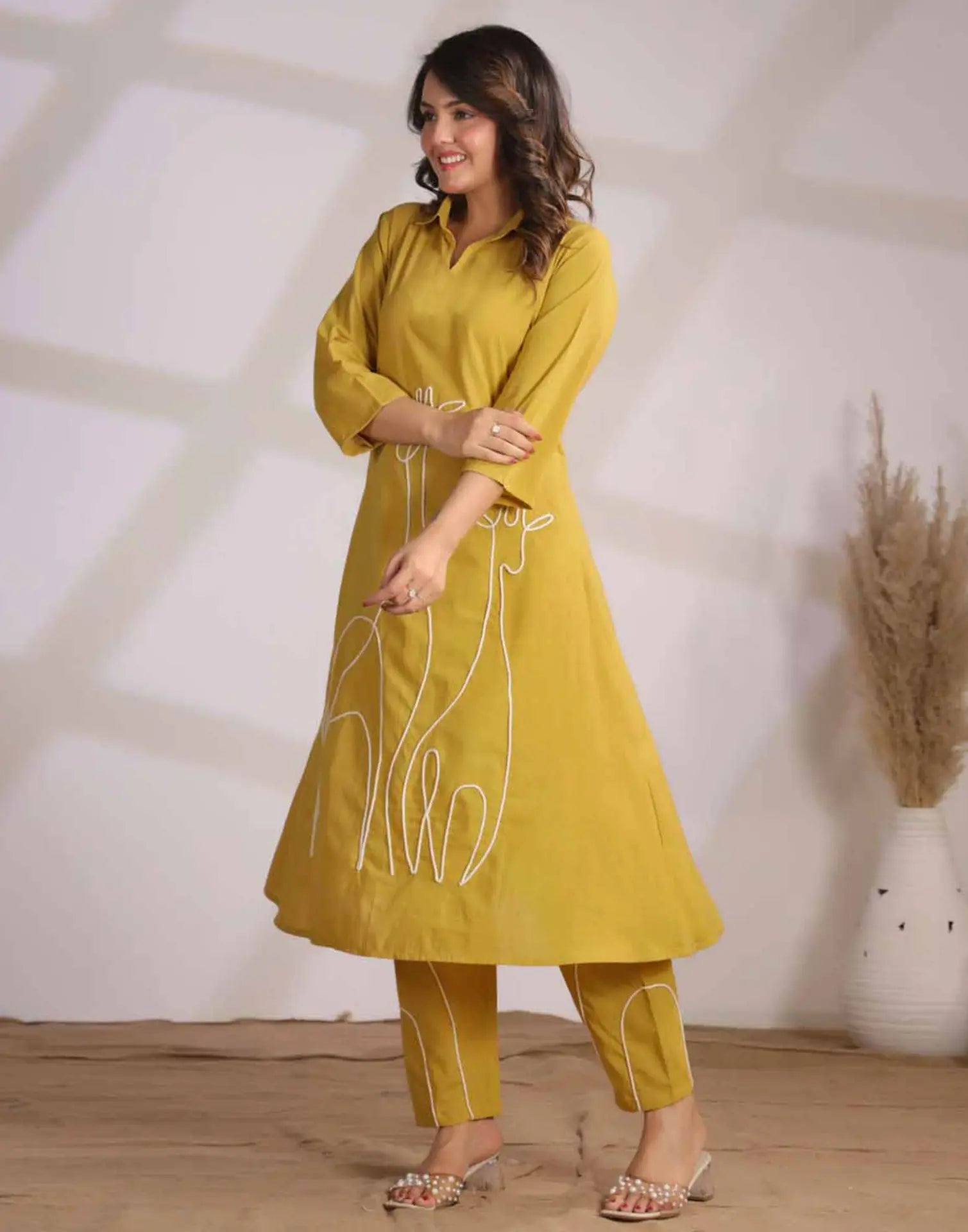 Skylee Cotton Embroidered V-Neck Co-ord Set For Woman