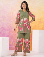 Skylee Cotton Floral Print Spread Neck Co-ord Set For Woman