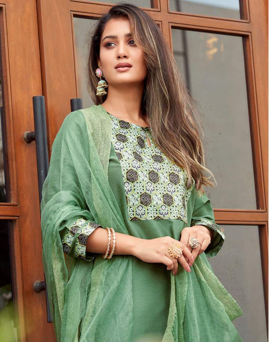 Mint Green Silk Plain Boat Neck 3/4 Sleeve Straight Kurta Set With Pant & Dupatta