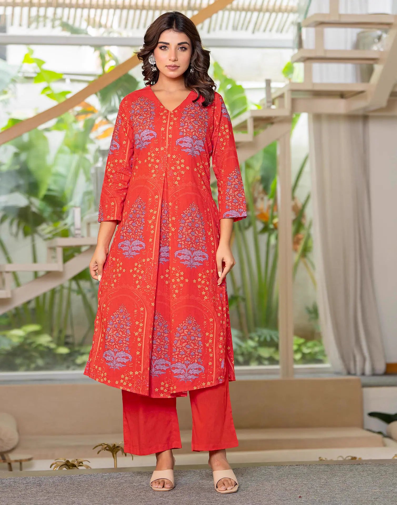 Skylee Cotton Printed V-Neck Co-ord Set For Woman