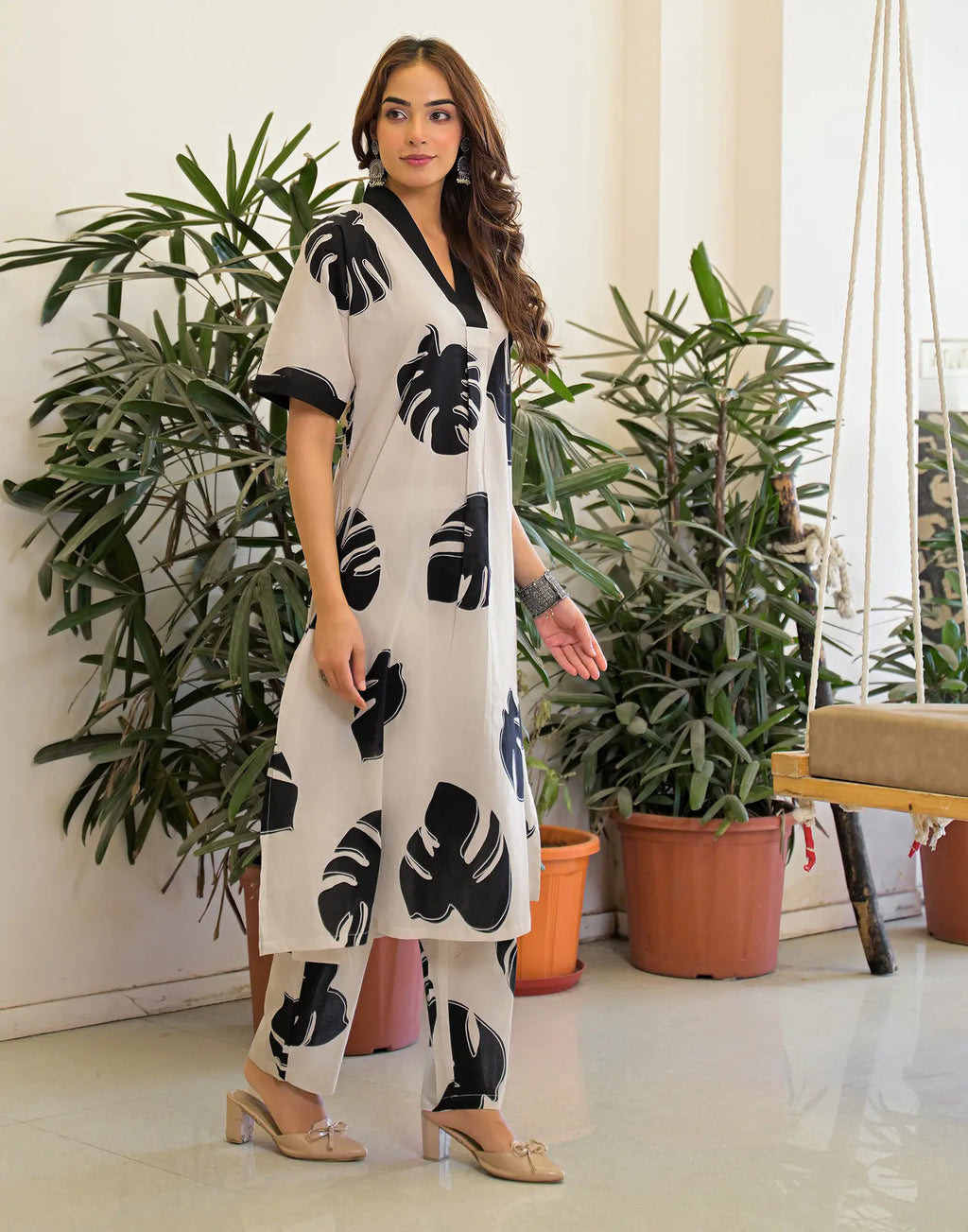 Off-White V-Neck Tropical Leaf Print A-Line Co-ord Set