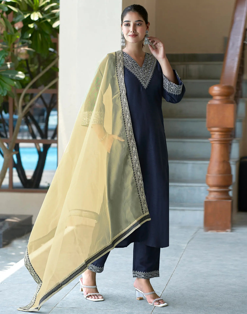 Silk Blend Embroidered Straight 3 Piece Kurta Set
