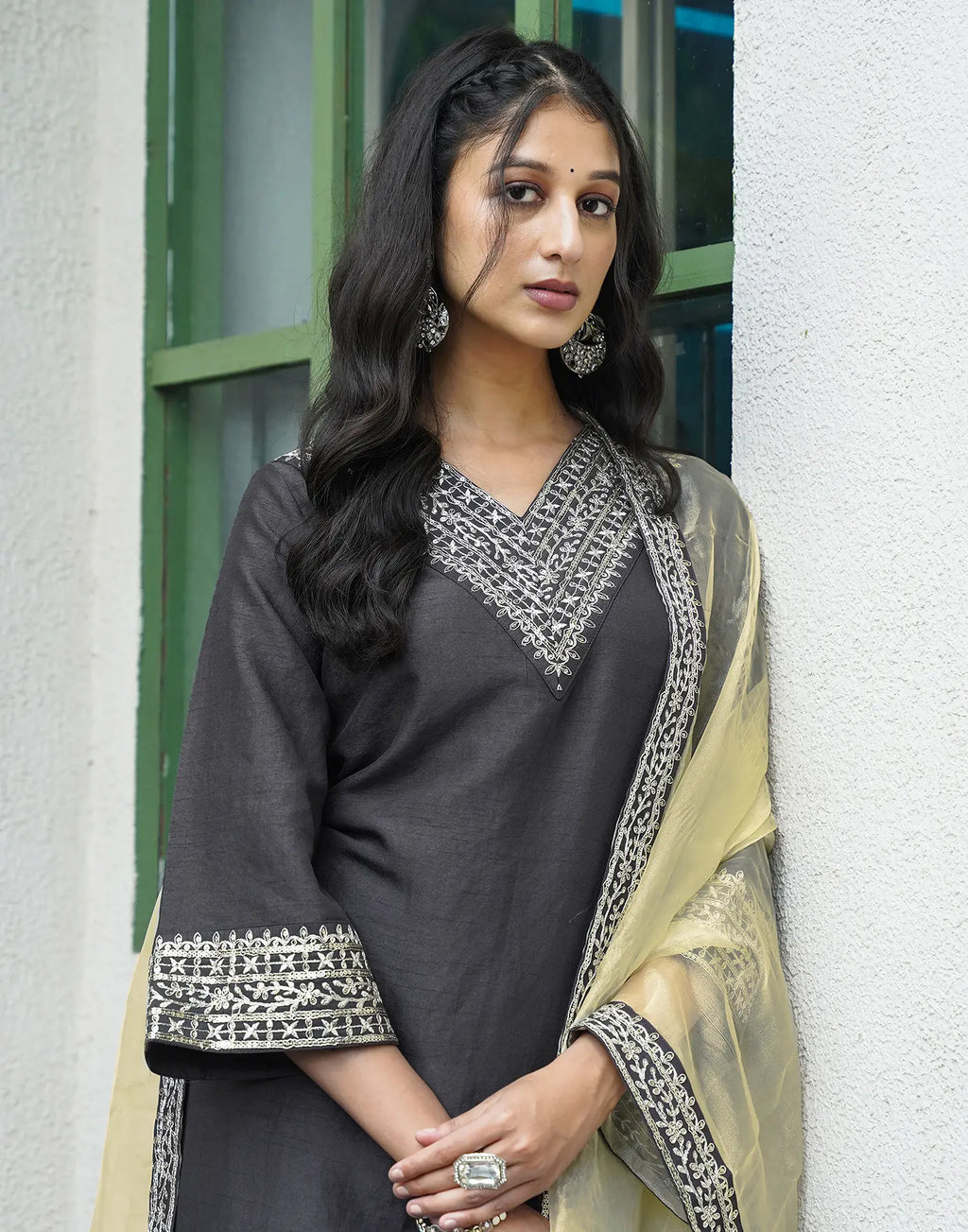 Silk Blend Embroidered Straight 3 Piece Kurta Set