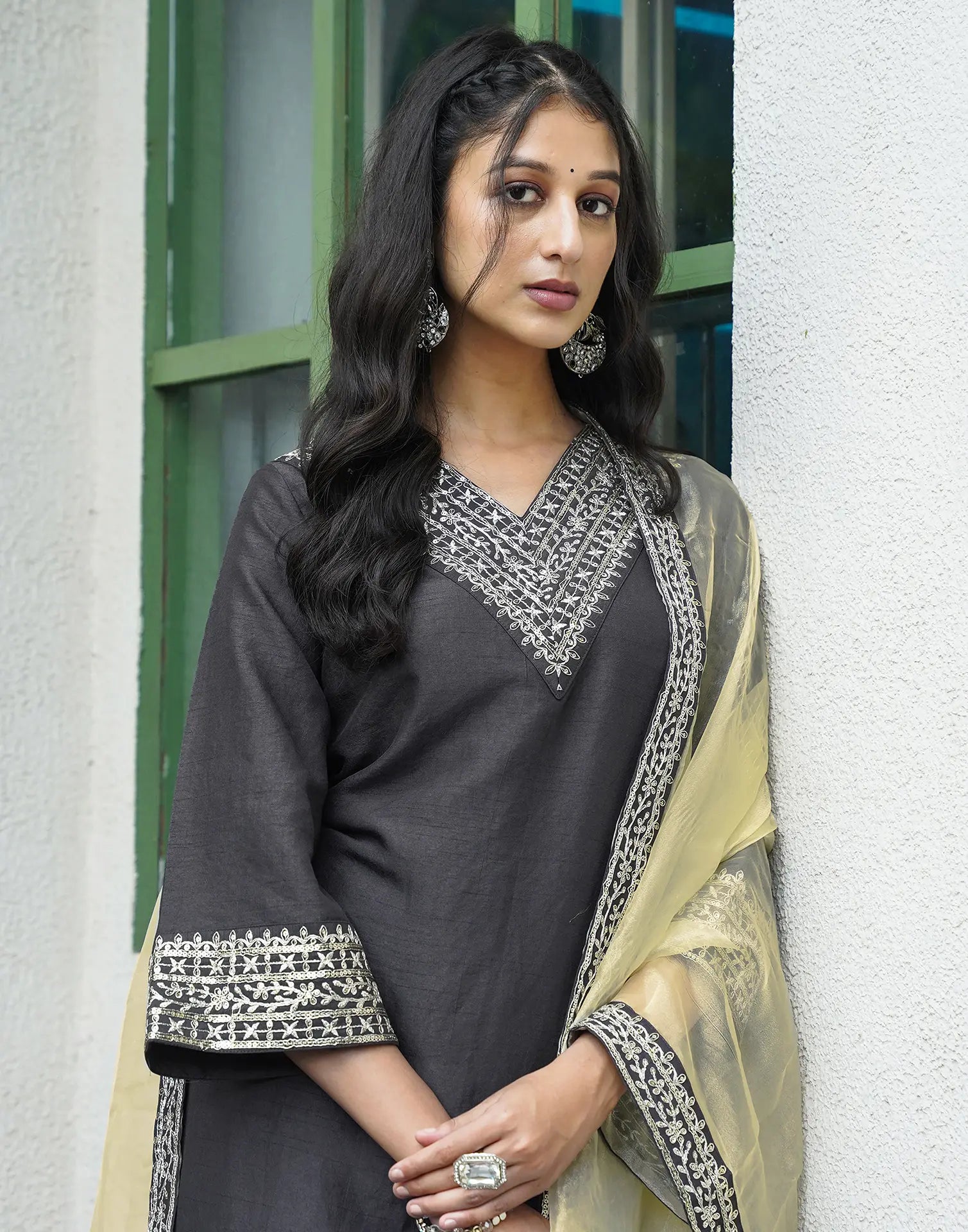 Silk Blend Embroidered Straight 3 Piece Kurta Set