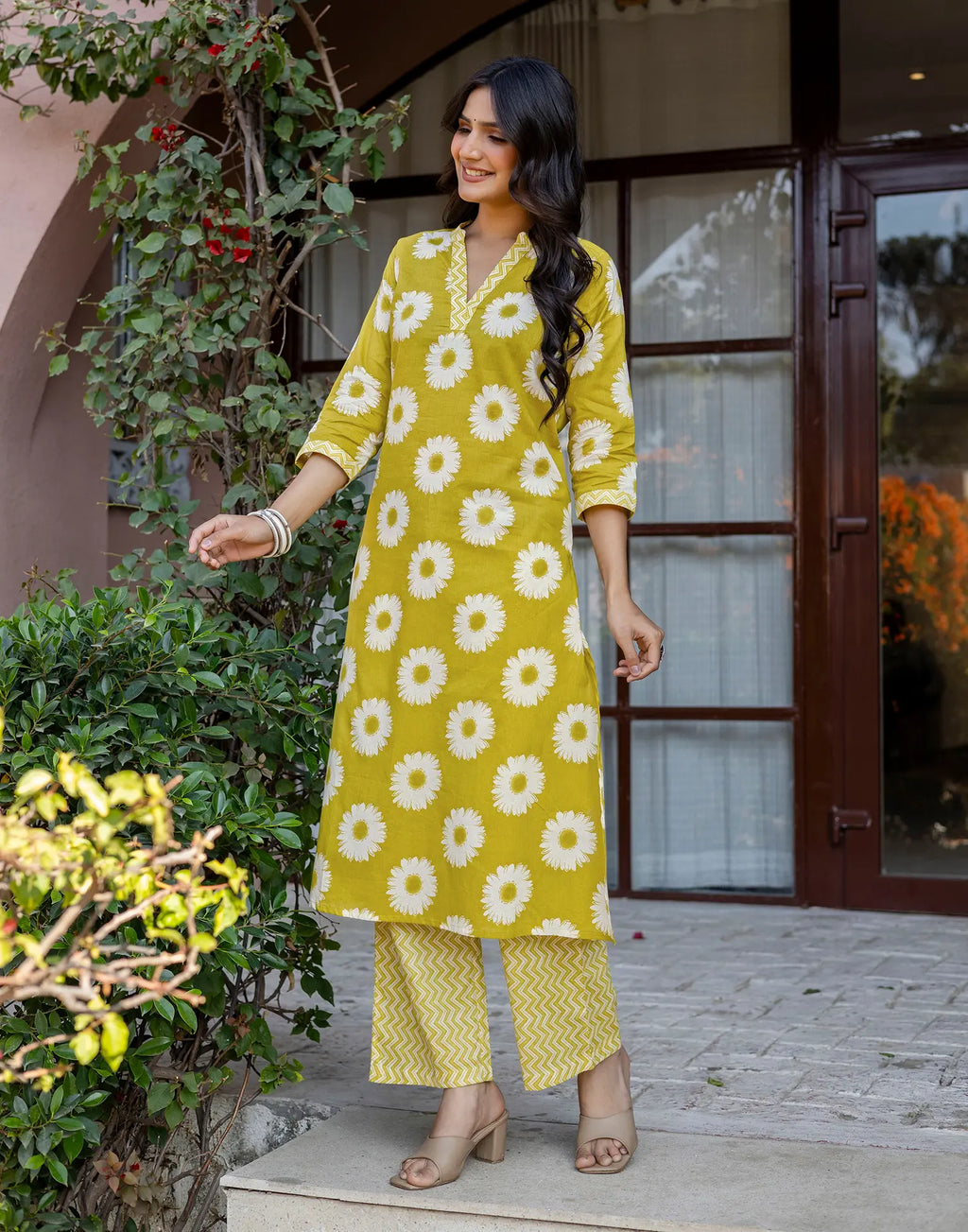 Citron Yellow Mandarin Collar V-Neck Printed Straight Ethnic Co-ord Set