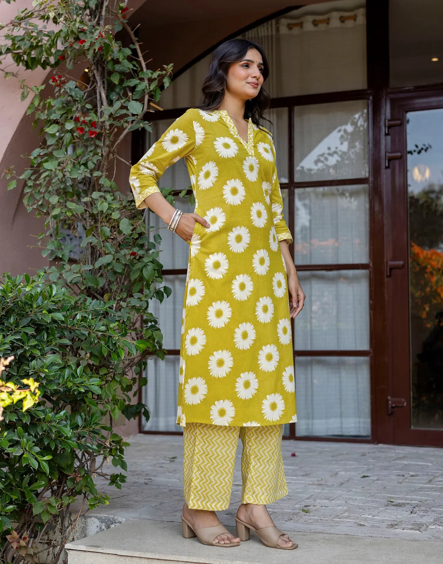 Citron Yellow Mandarin Collar V-Neck Printed Straight Ethnic Co-ord Set
