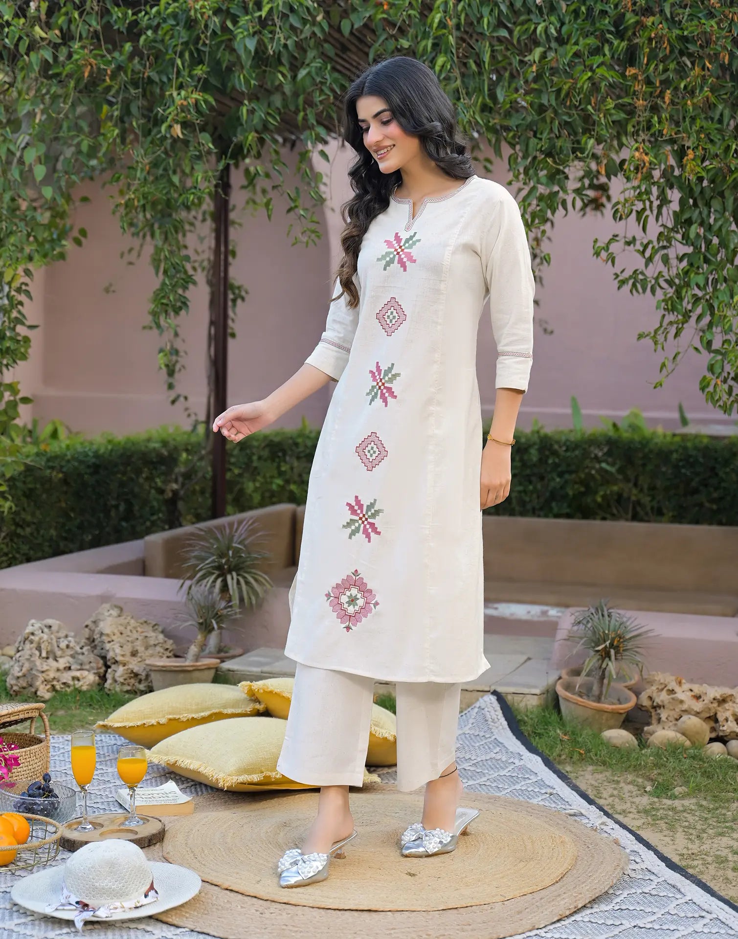 Skylee Cotton Embroidered Round Neck Co-ord Set For Woman
