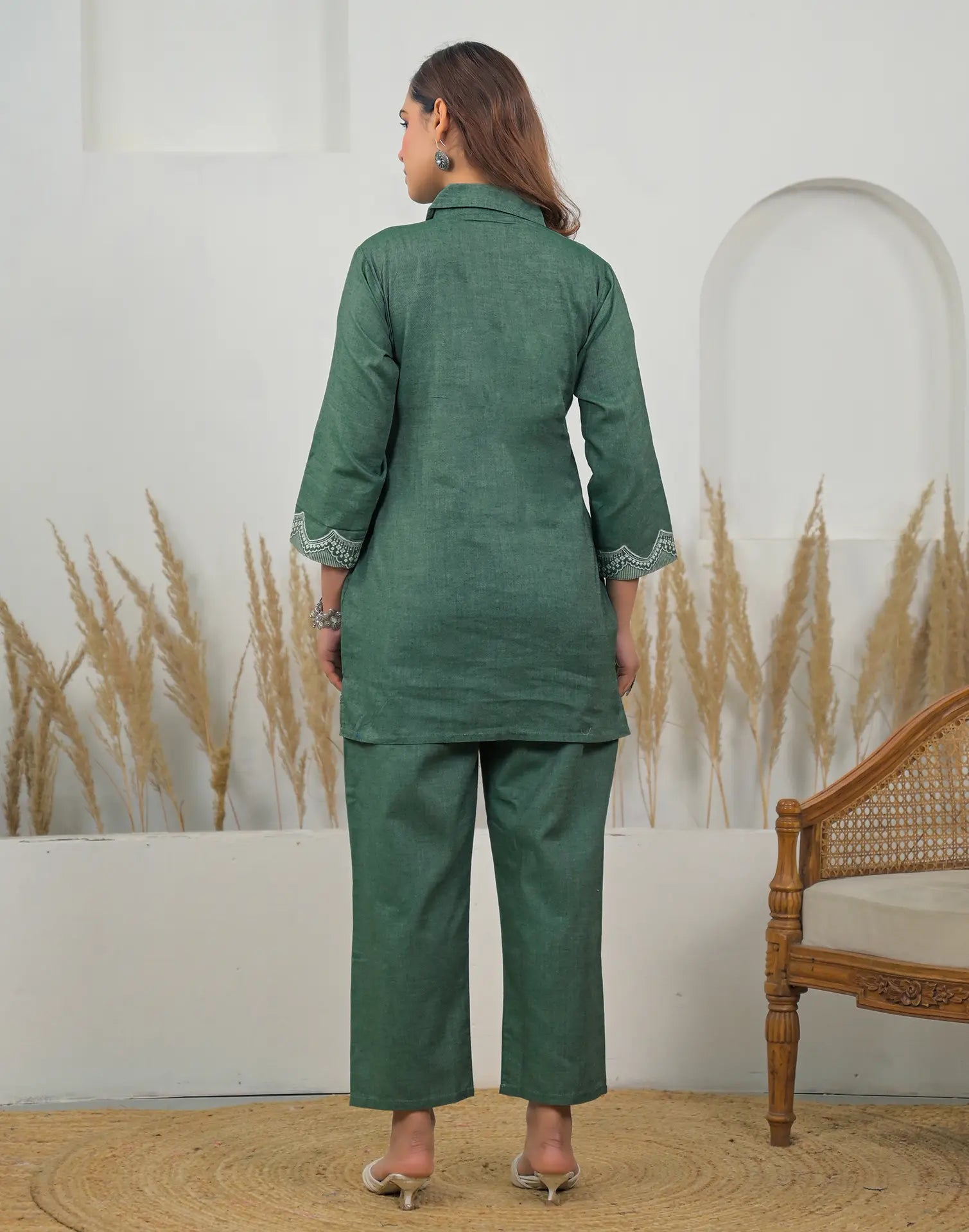 Skylee Cotton Woven Mandarin Collar Co-ord Set For Woman