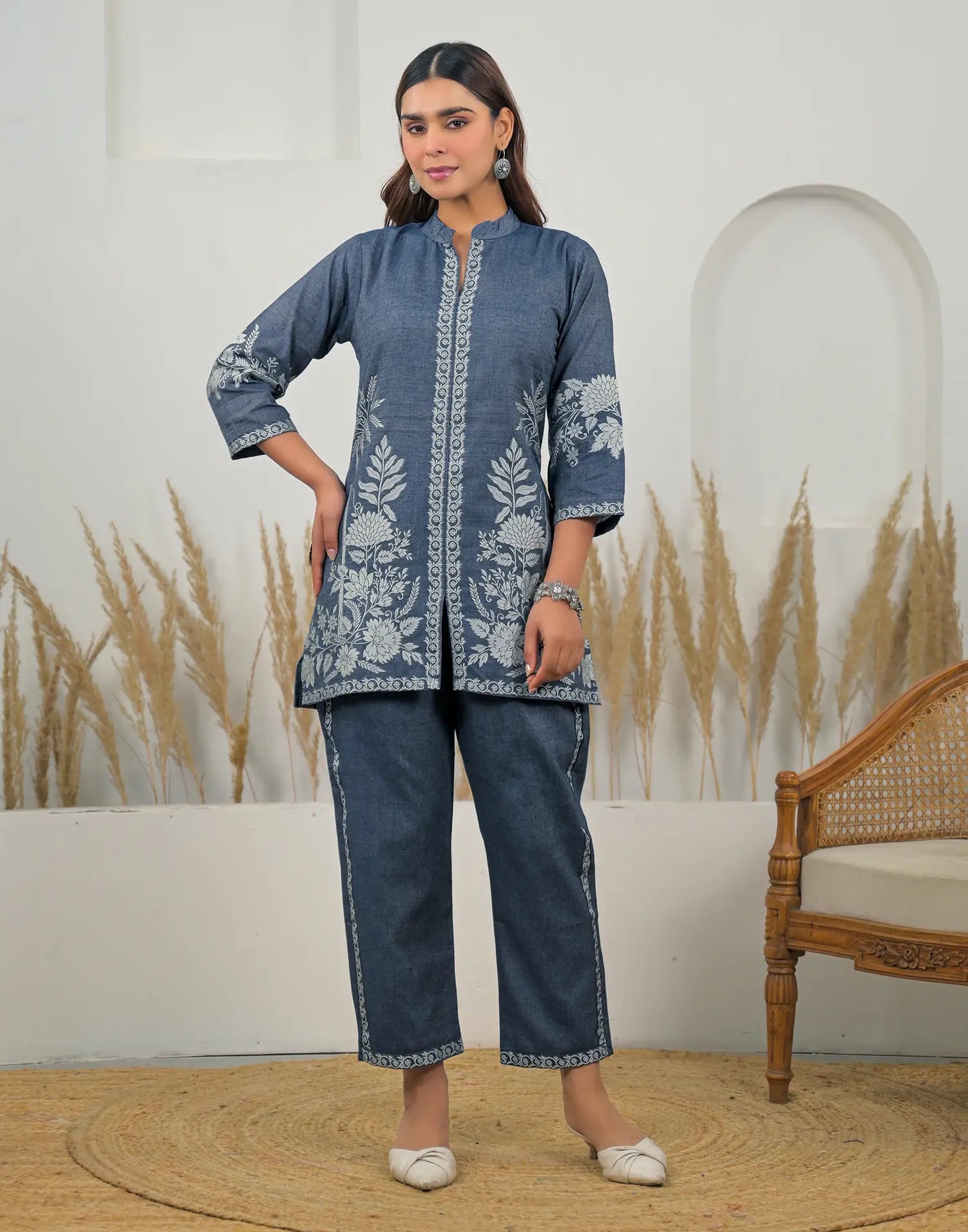 Skylee Cotton Woven Mandarin Collar Co-ord Set For Woman