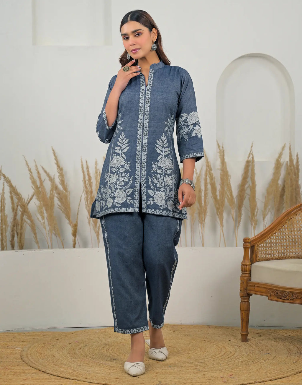 Skylee Cotton Woven Mandarin Collar Co-ord Set For Woman