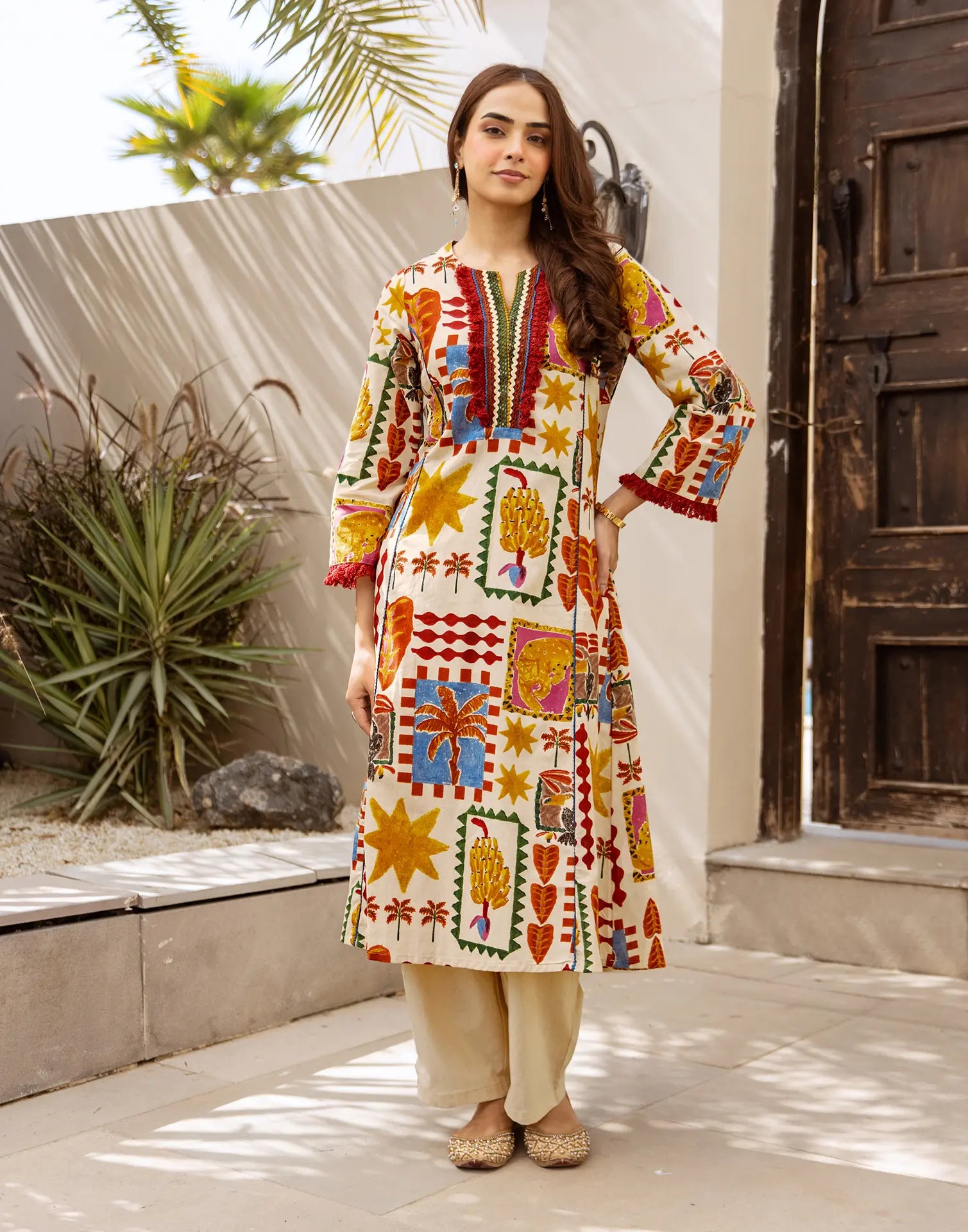 Ivory Round Notch Neck Digital Printed A-Line Ethnic Co-ord Set