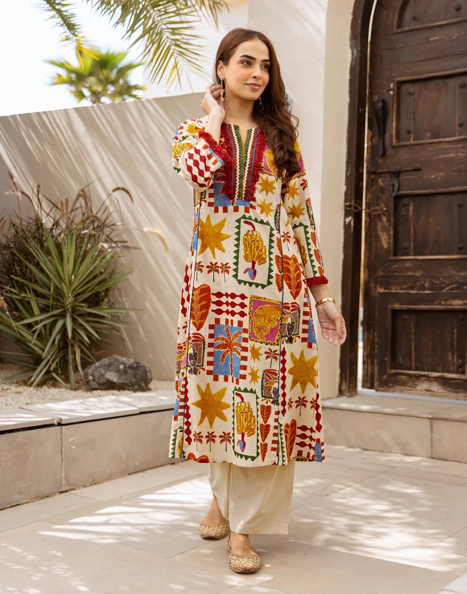 Ivory Round Notch Neck Digital Printed A-Line Ethnic Co-ord Set