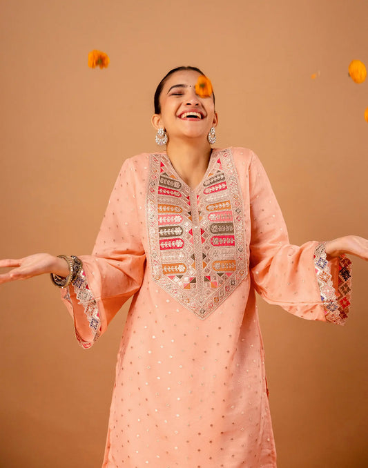 Peach Split Round Neck Thread Embroidered Kurta and Farshi Salwar Co-ord Set