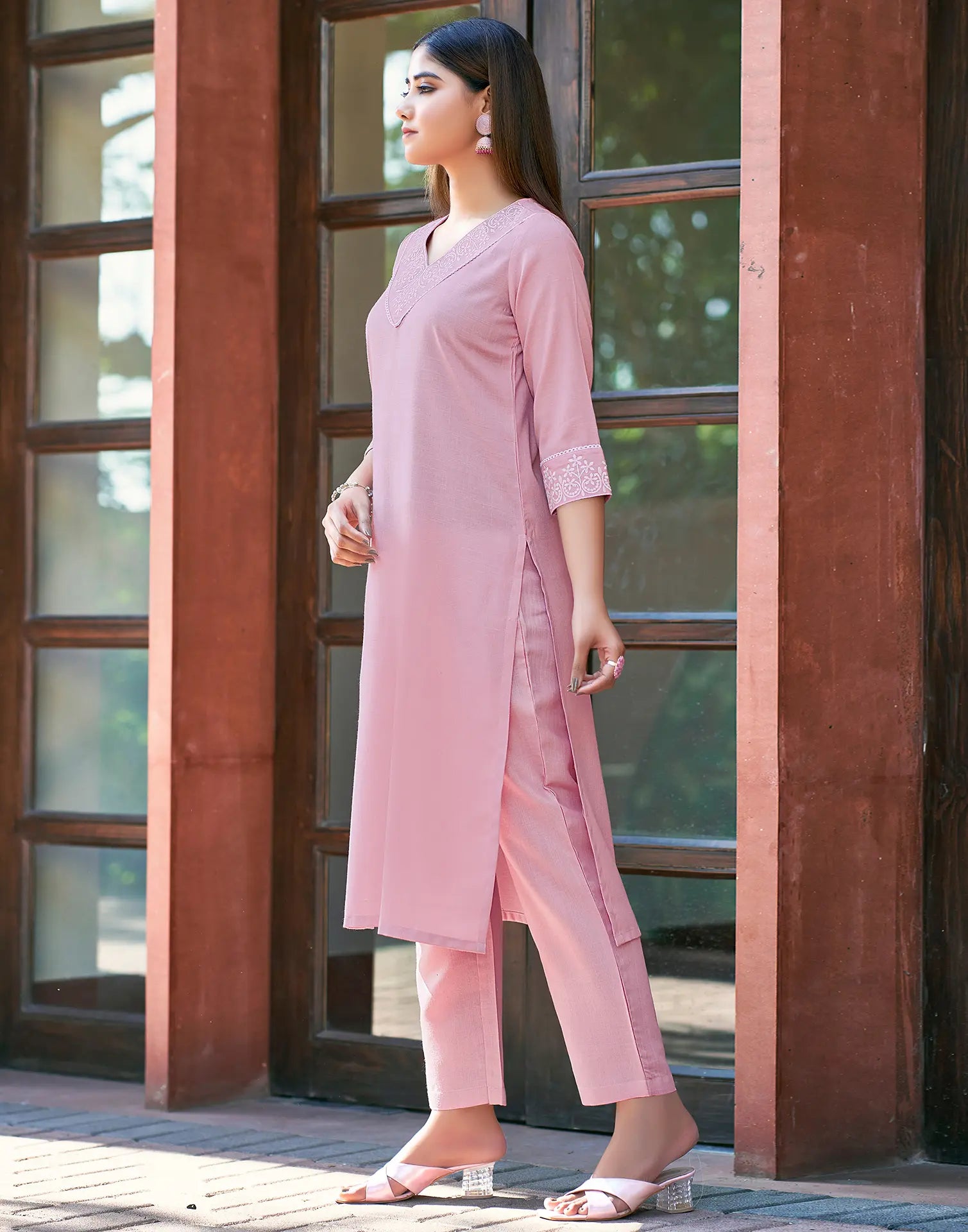 Cotton Blend Embroidered Straight 3 Piece Kurta Set