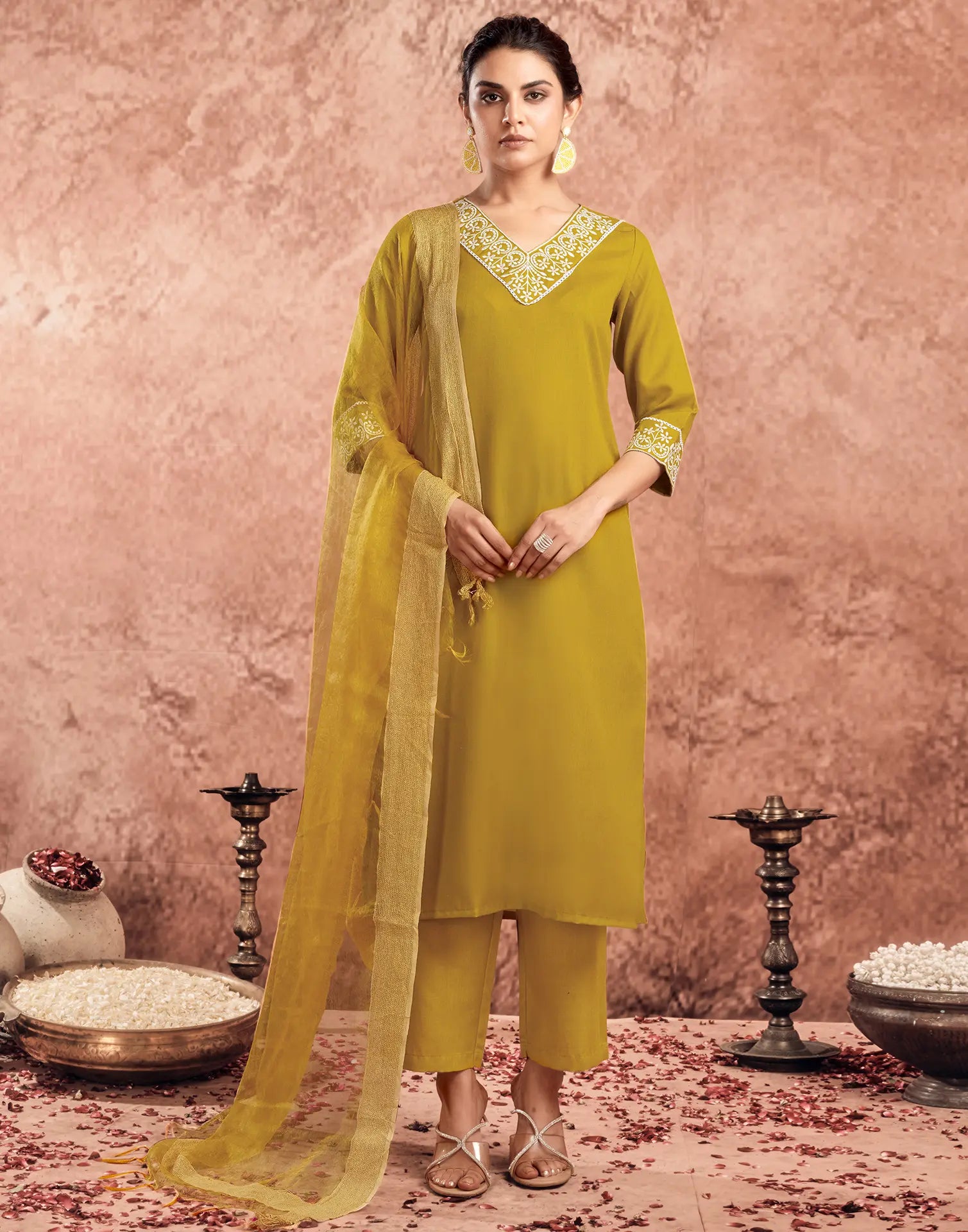 Cotton Blend Embroidered Straight 3 Piece Kurta Set